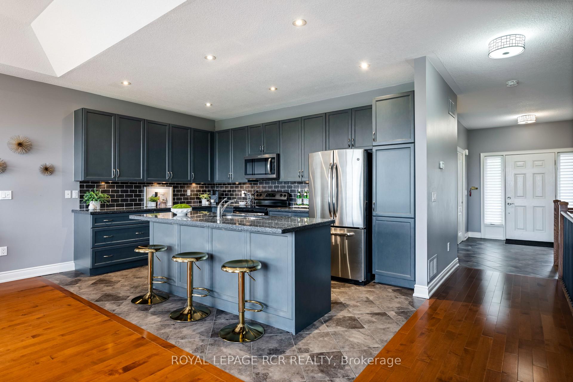 Photo 11 of Unit 144, 200 Kingfisher Drive, Mono, Rural Mono — HOMEH