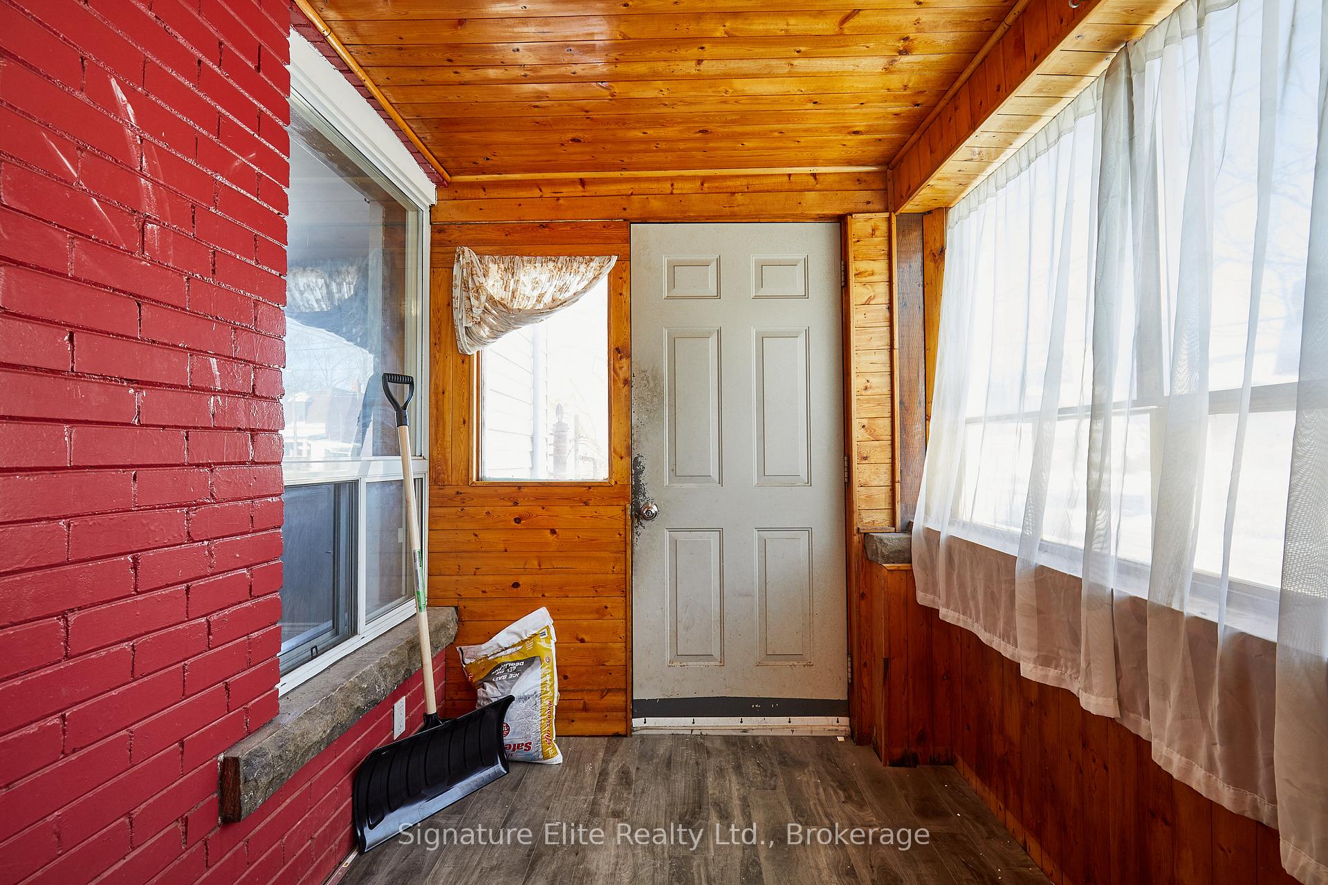 Photo 3 of 224 Old Weston Road, Toronto, Weston-Pellam Park — HOMEH