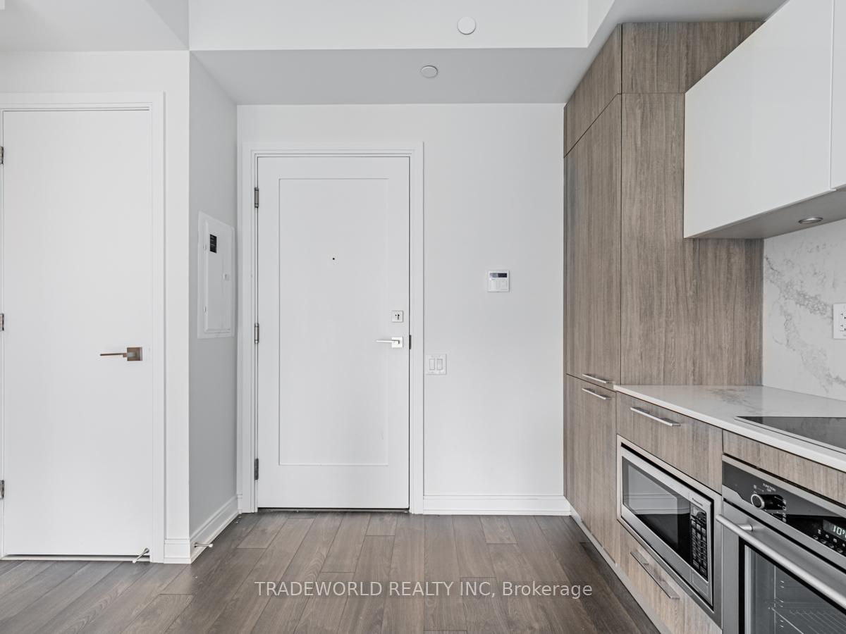 Photo 3 of Unit 1004, 50 Charles Street E, Toronto, Church-Yonge Corridor — HOMEH