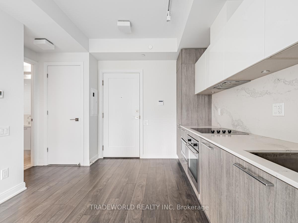 Photo 7 of Unit 1004, 50 Charles Street E, Toronto, Church-Yonge Corridor — HOMEH