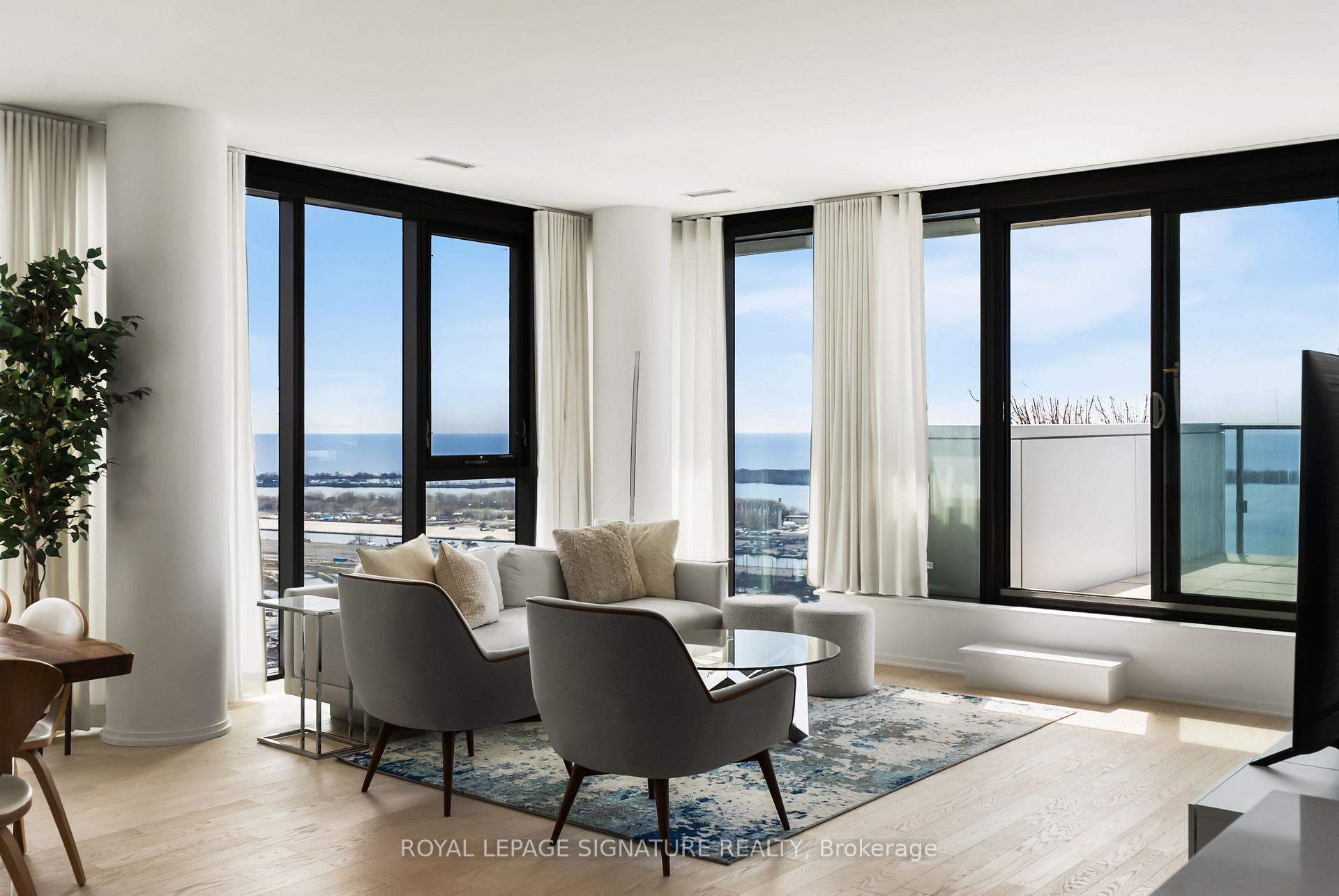Photo 3 of Unit 4304, 16 Bonnycastle Street, Toronto, Waterfront Communities — HOMEH