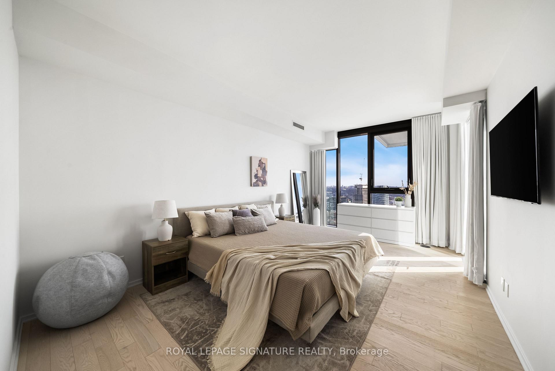 Photo 18 of Unit 4304, 16 Bonnycastle Street, Toronto, Waterfront Communities — HOMEH