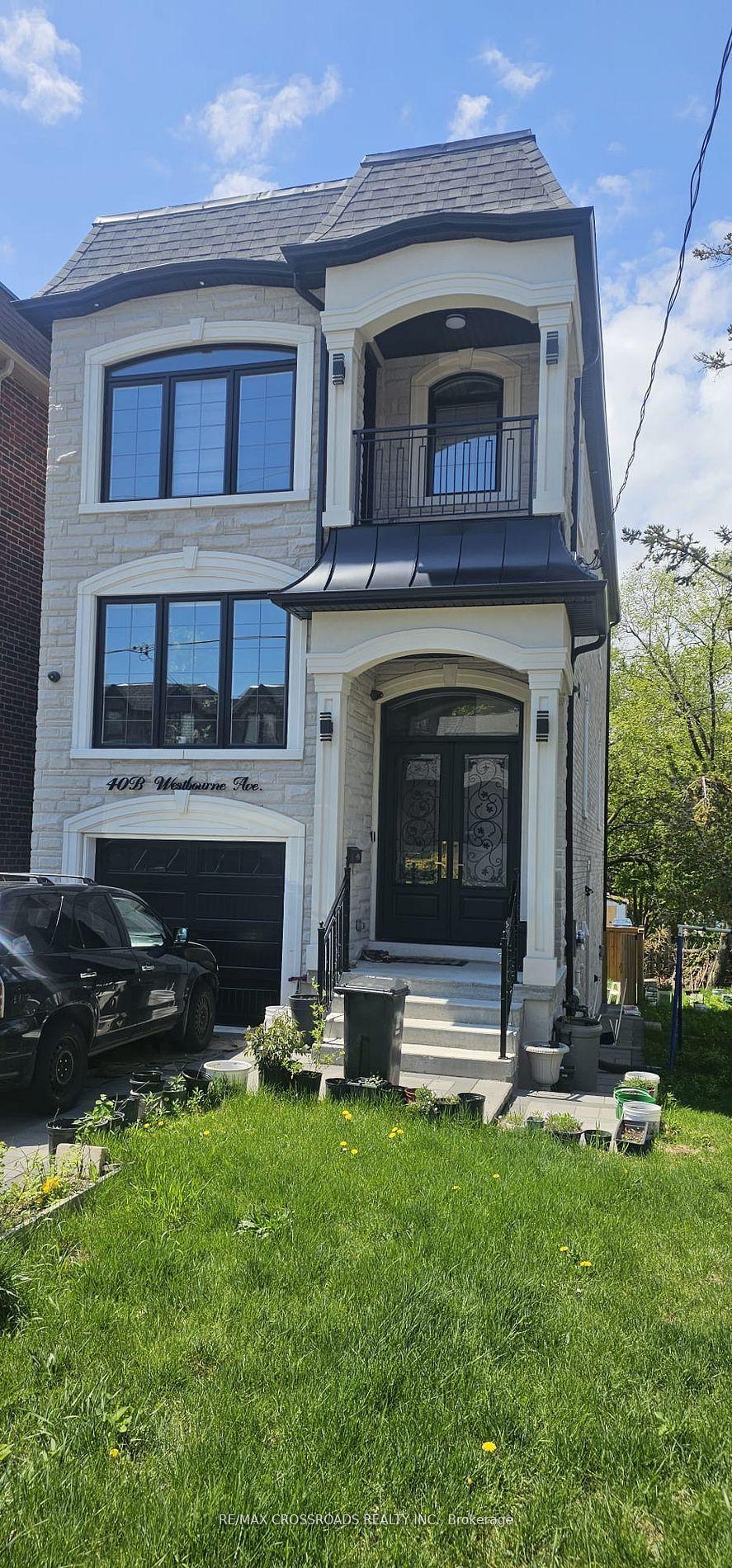 Front of 40 B Westbourne Avenue