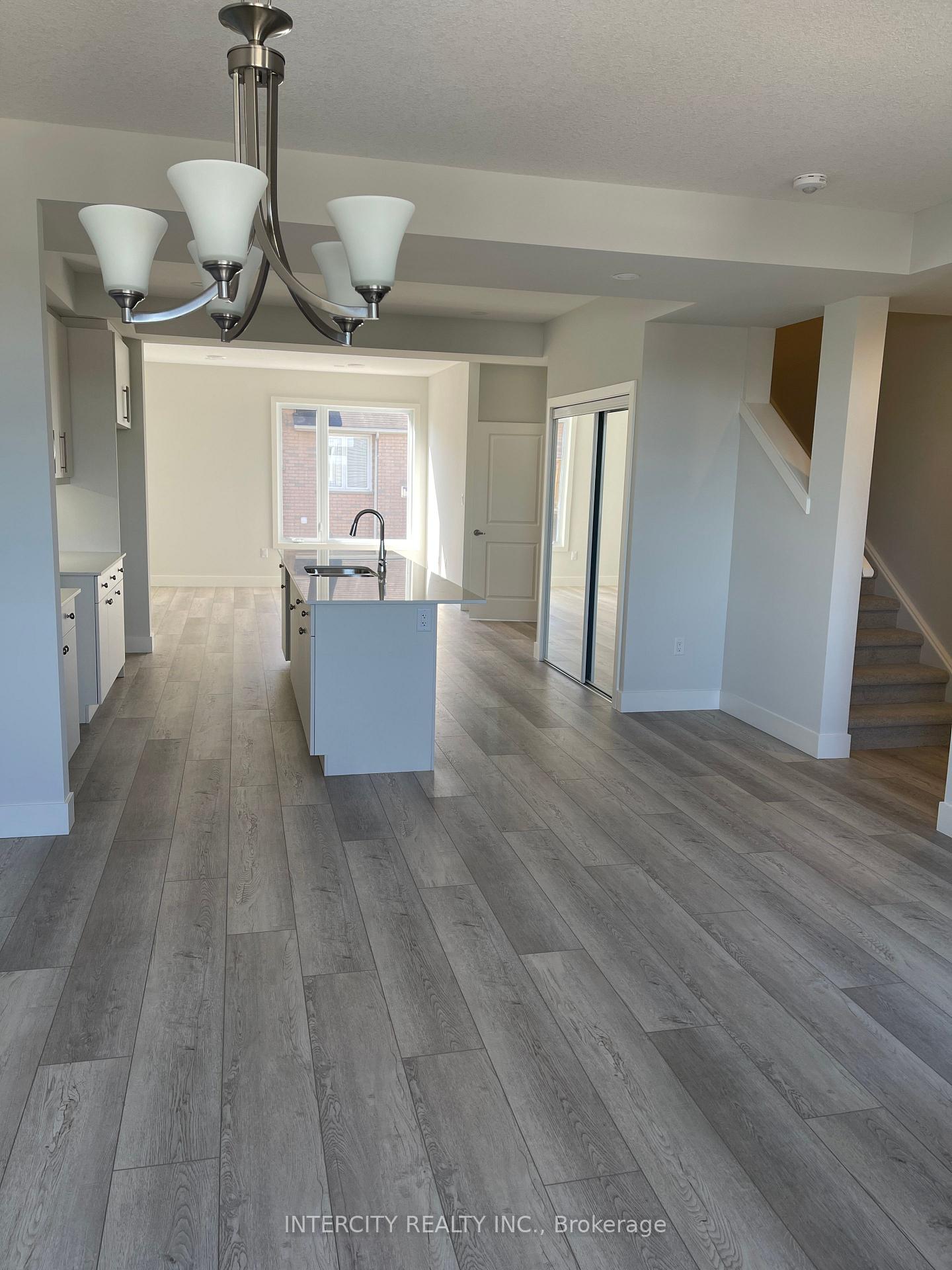 Photo 2 of Unit 56, 925 Deveron Crescent, London, South J — HOMEH