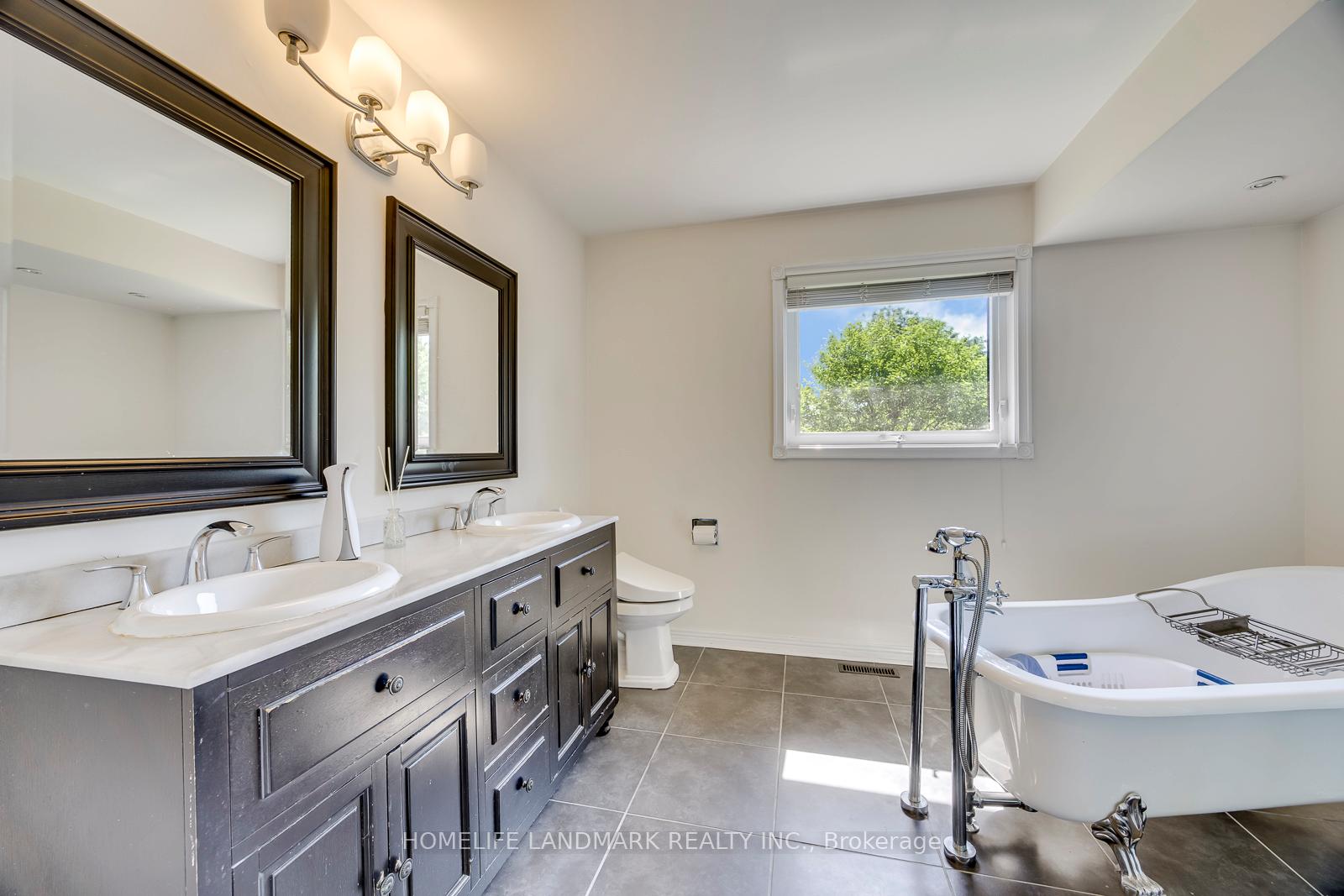 Photo 26 of 1237 Beechgrove Crescent, Oakville, Glen Abbey — HOMEH
