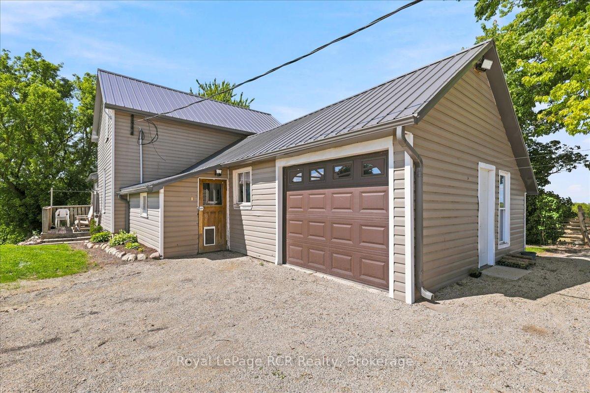 Photo 6 of 7458 Side Road 3 E, Wellington North, Rural Wellington North — HOMEH