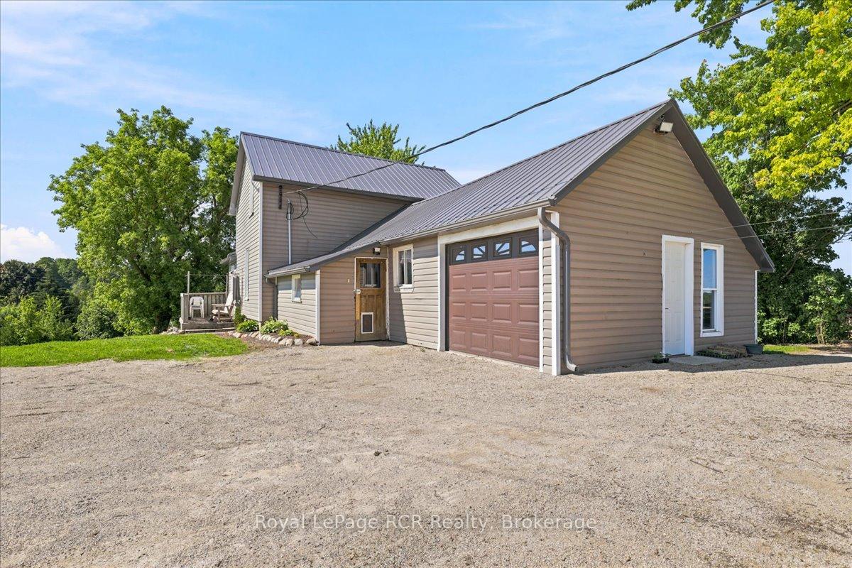 Photo 9 of 7458 Side Road 3 E, Wellington North, Rural Wellington North — HOMEH