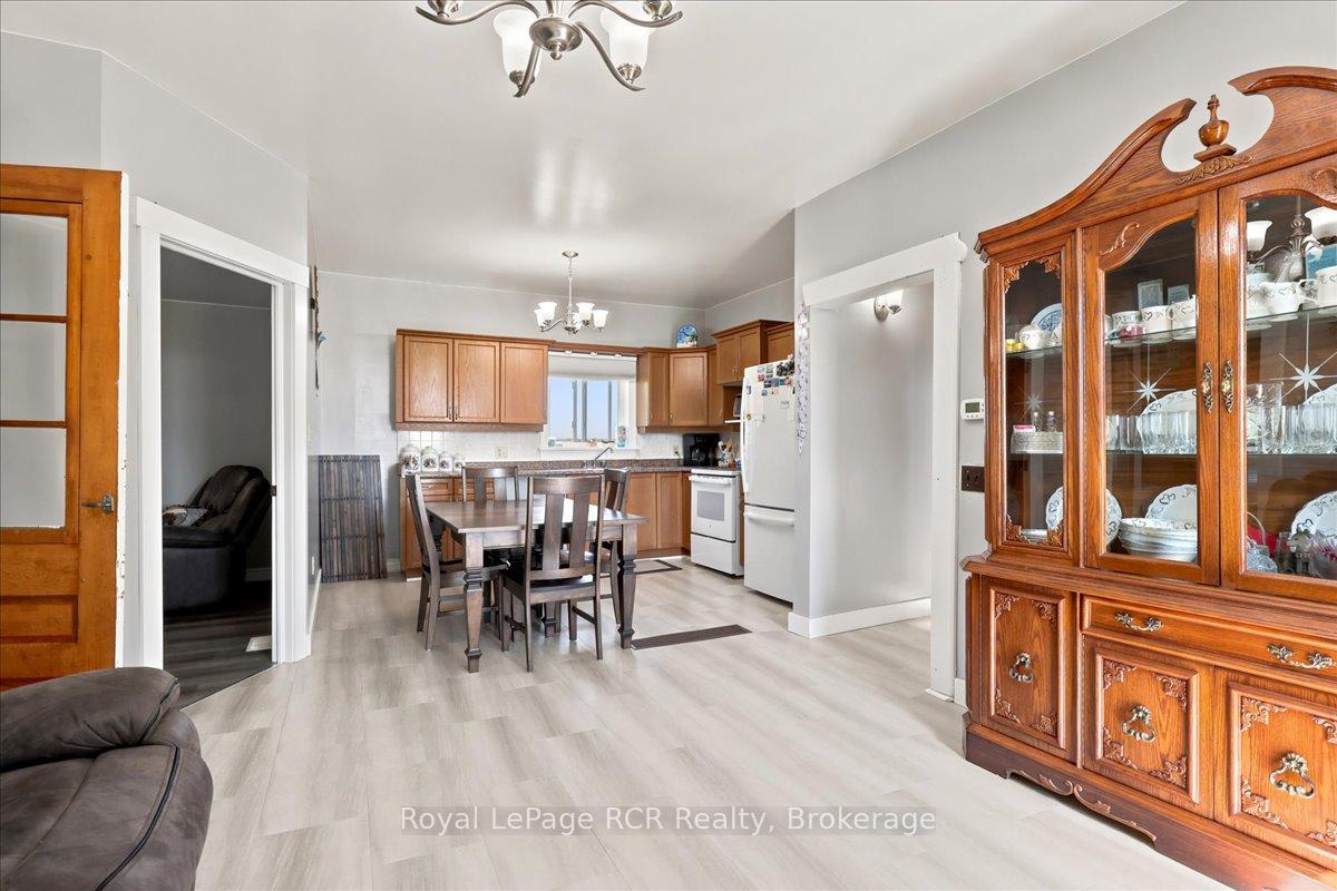 Photo 11 of 7458 Side Road 3 E, Wellington North, Rural Wellington North — HOMEH