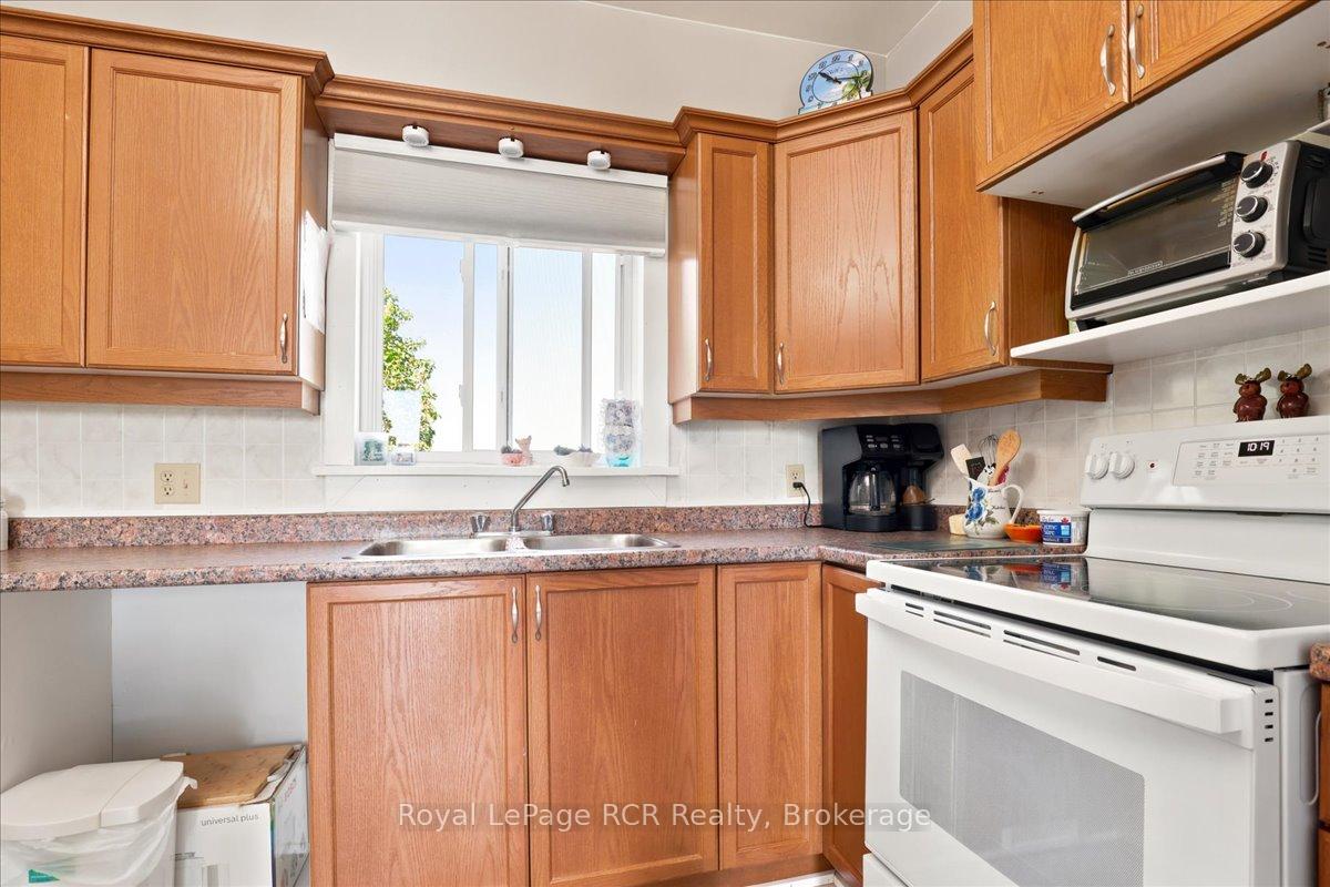 Photo 15 of 7458 Side Road 3 E, Wellington North, Rural Wellington North — HOMEH