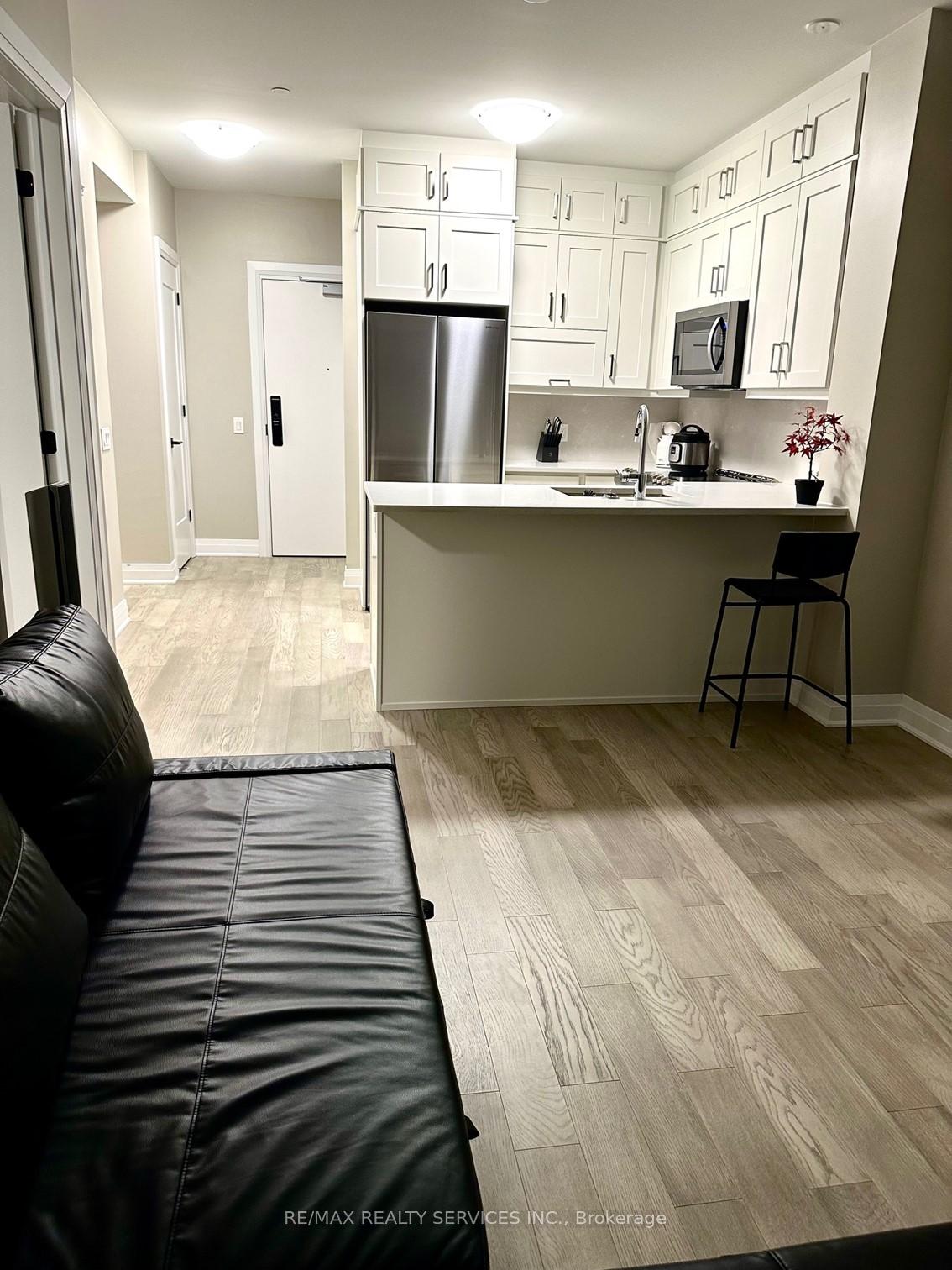Photo 7 of Unit 403, 50 Kaitting Trail W, Oakville, Glenorchy — HOMEH