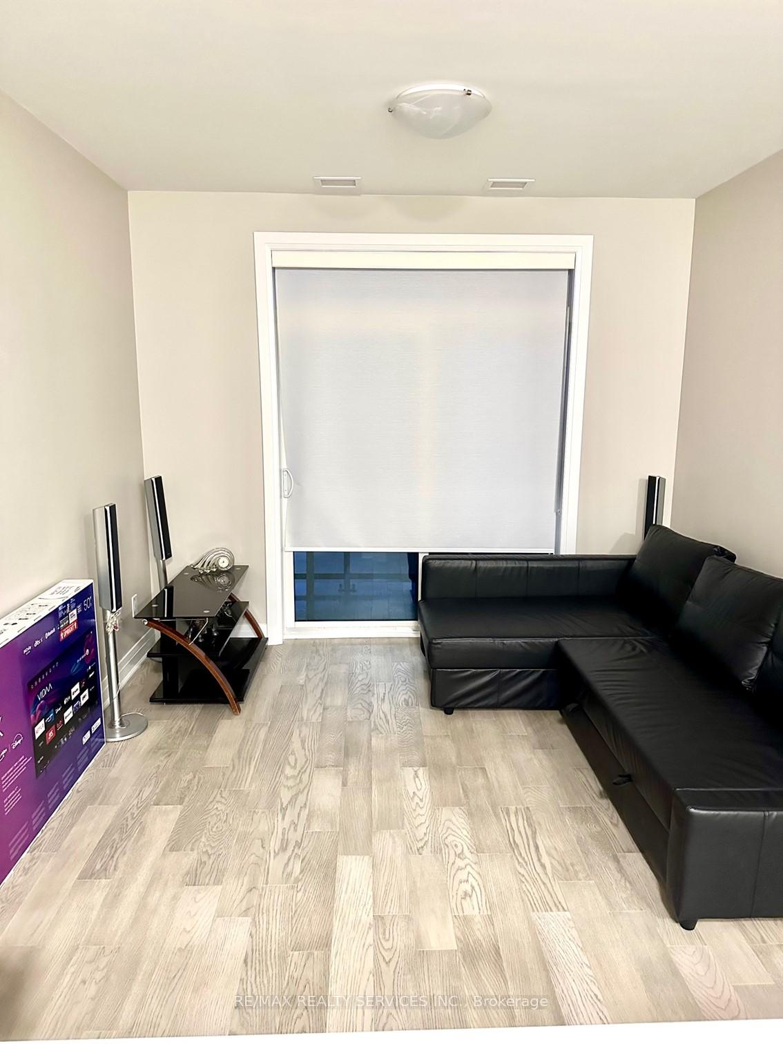 Photo 9 of Unit 403, 50 Kaitting Trail W, Oakville, Glenorchy — HOMEH