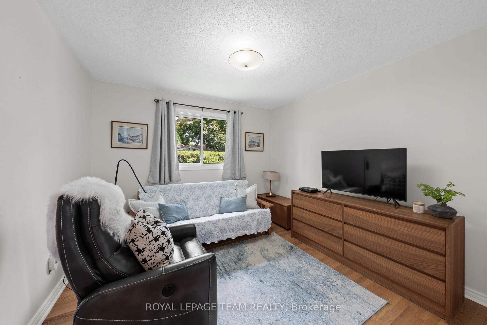 Photo 27 of 22 Barrhaven Crescent, Ottawa, Barrhaven - Pheasant Run — HOMEH