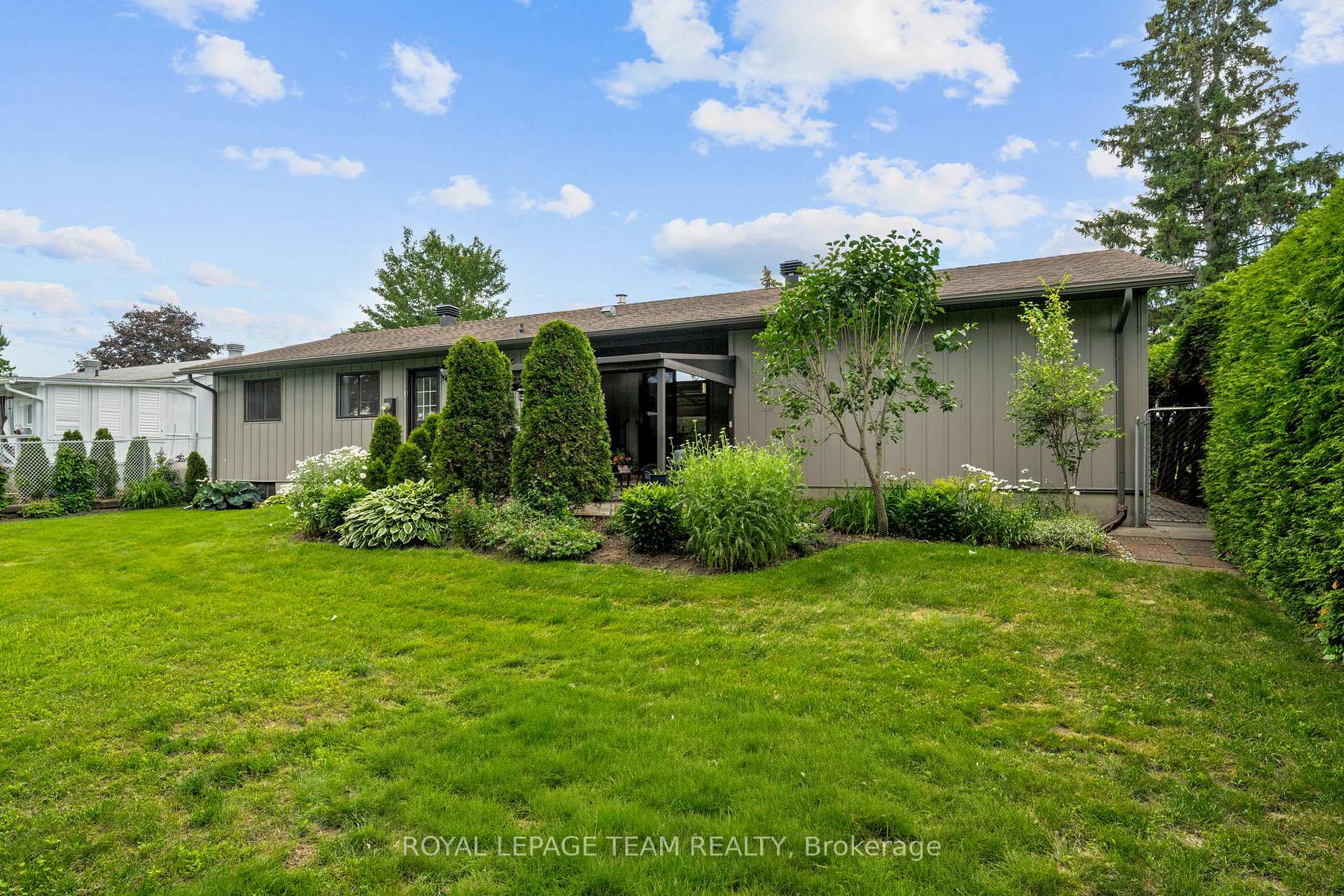 Photo 36 of 22 Barrhaven Crescent, Ottawa, Barrhaven - Pheasant Run — HOMEH
