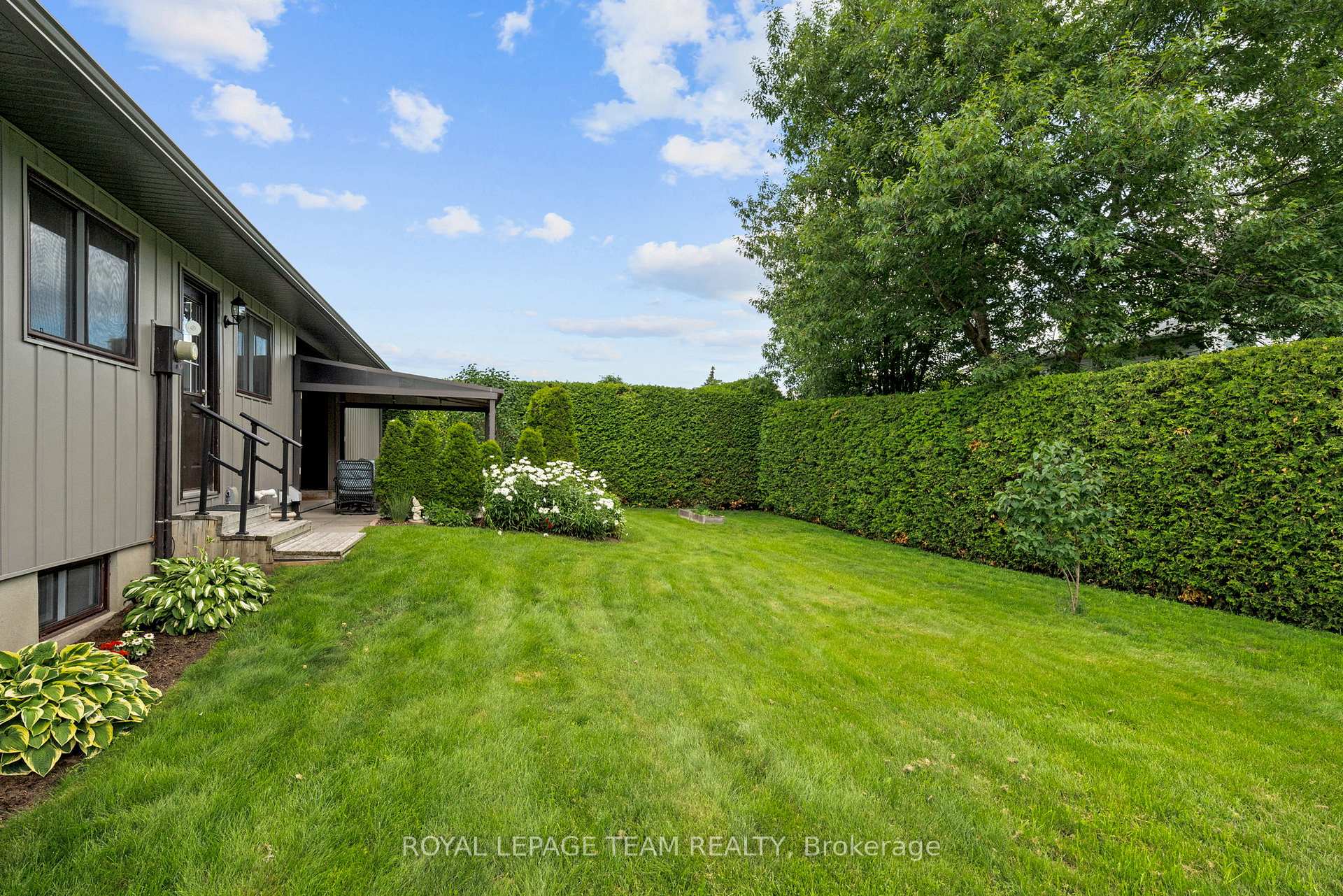 Photo 39 of 22 Barrhaven Crescent, Ottawa, Barrhaven - Pheasant Run — HOMEH