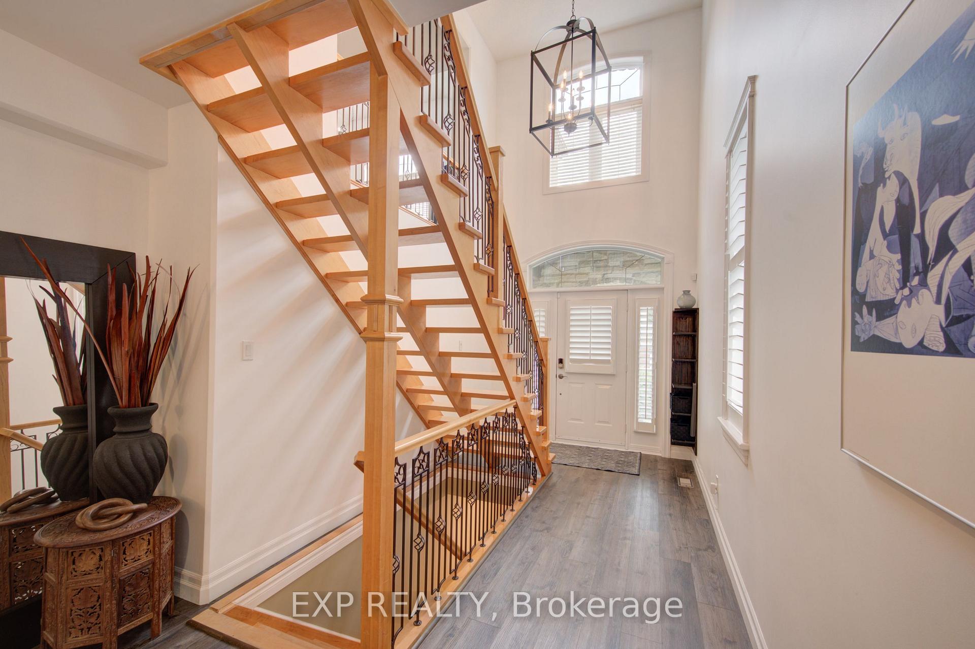 Photo 5 of 19 Bridleridge Street, Kitchener, Doon South — HOMEH