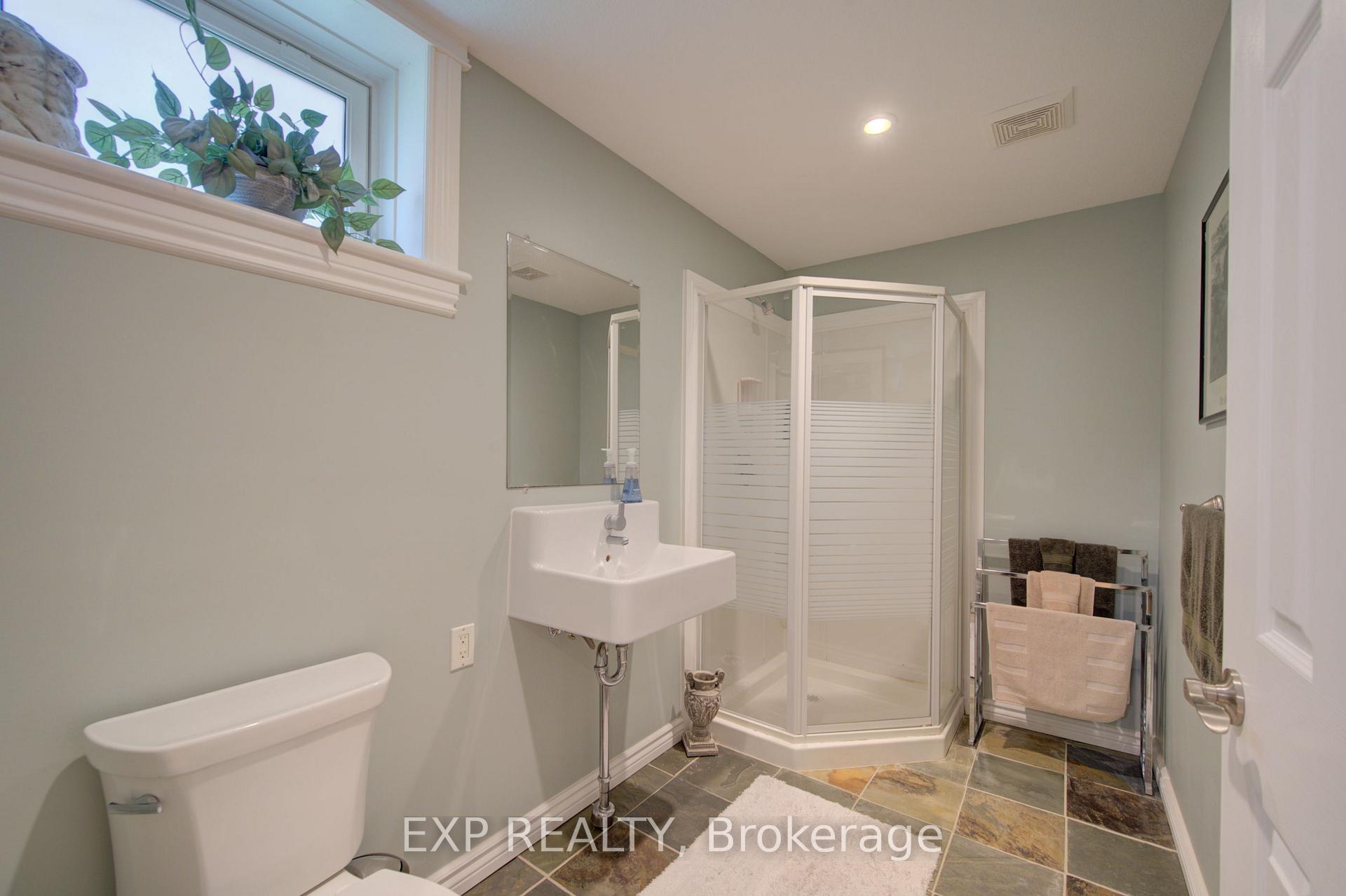 Photo 29 of 19 Bridleridge Street, Kitchener, Doon South — HOMEH