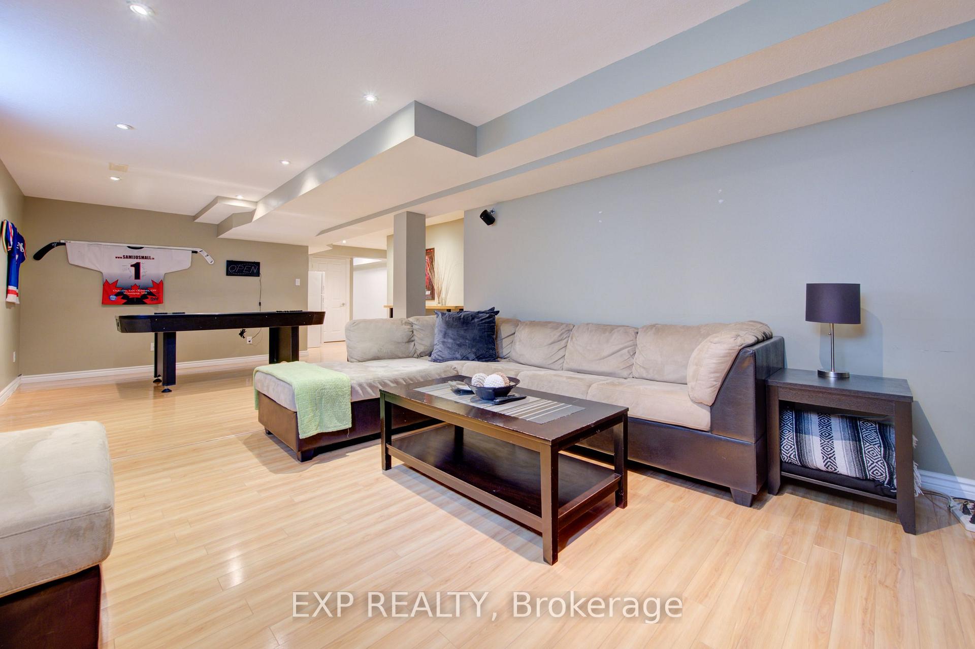 Photo 33 of 19 Bridleridge Street, Kitchener, Doon South — HOMEH