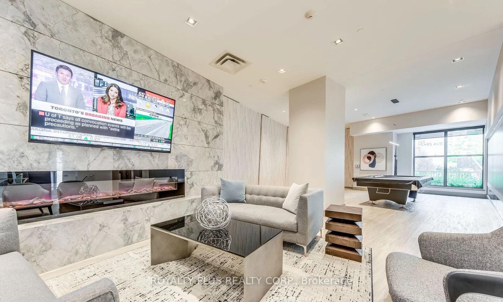 Photo 5 of Unit 1806, 181 Bedford Road, Toronto, The Annex — HOMEH