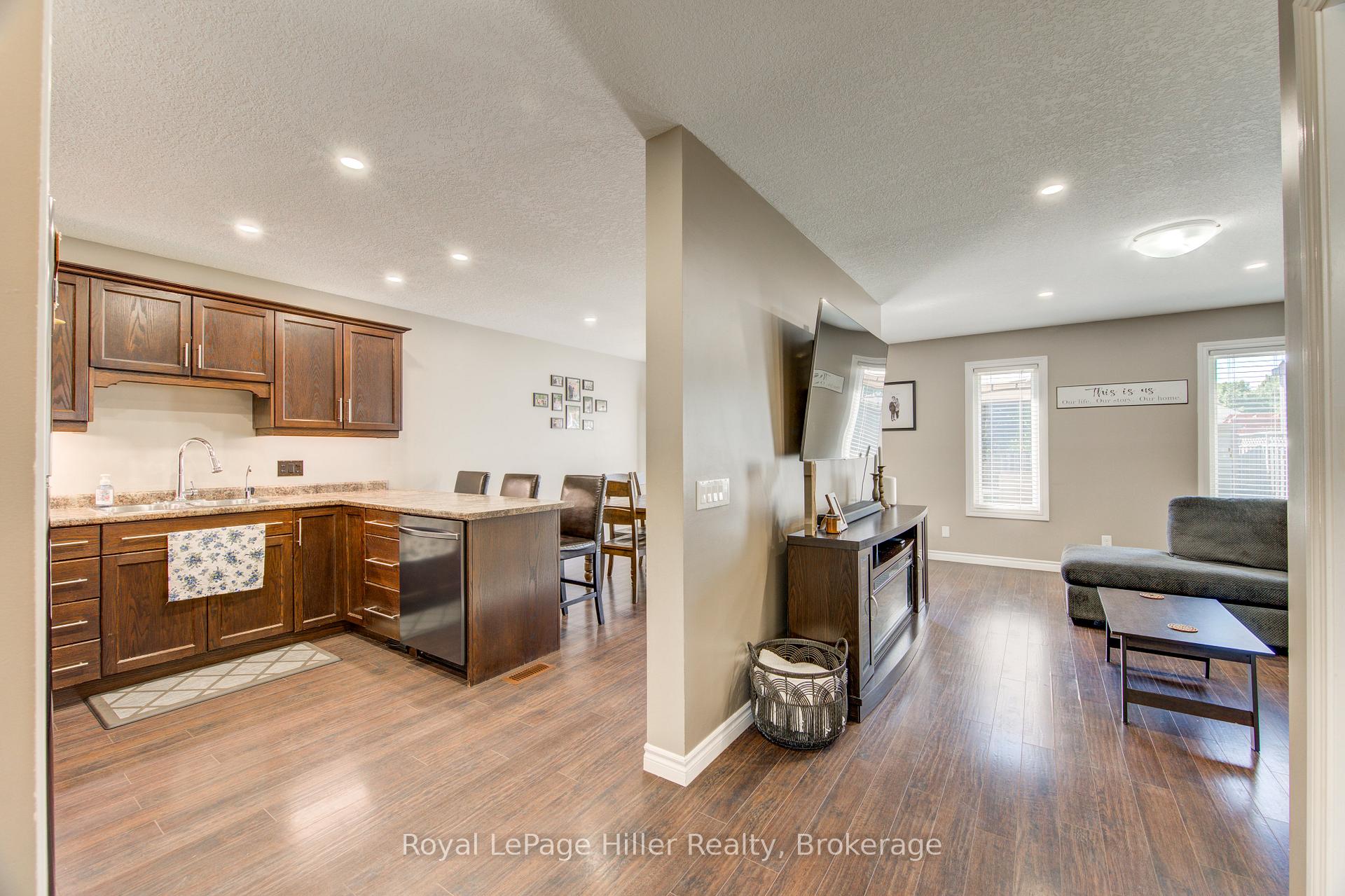 Photo 6 of 231 Southvale Road, St. Marys — HOMEH