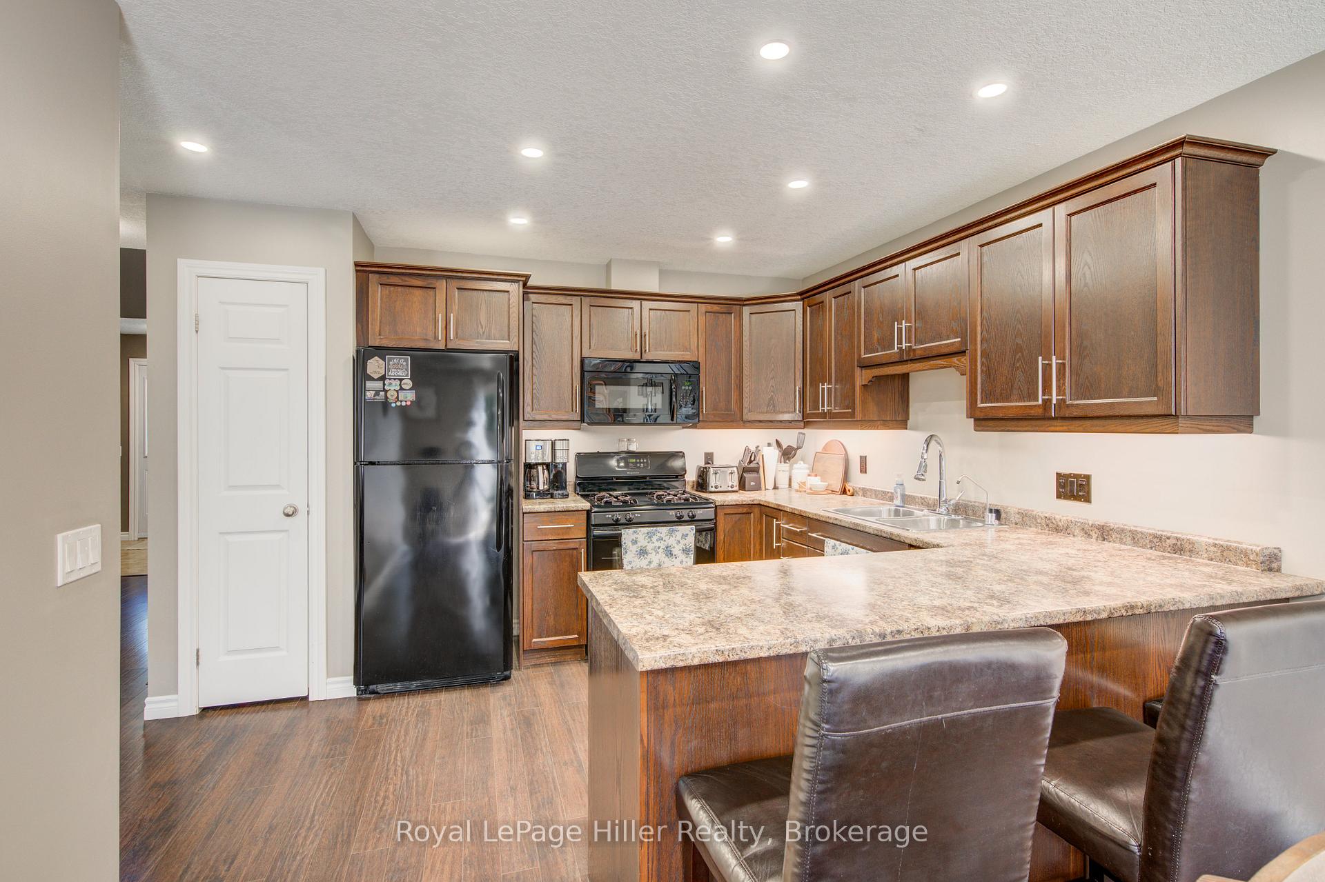 Photo 8 of 231 Southvale Road, St. Marys — HOMEH