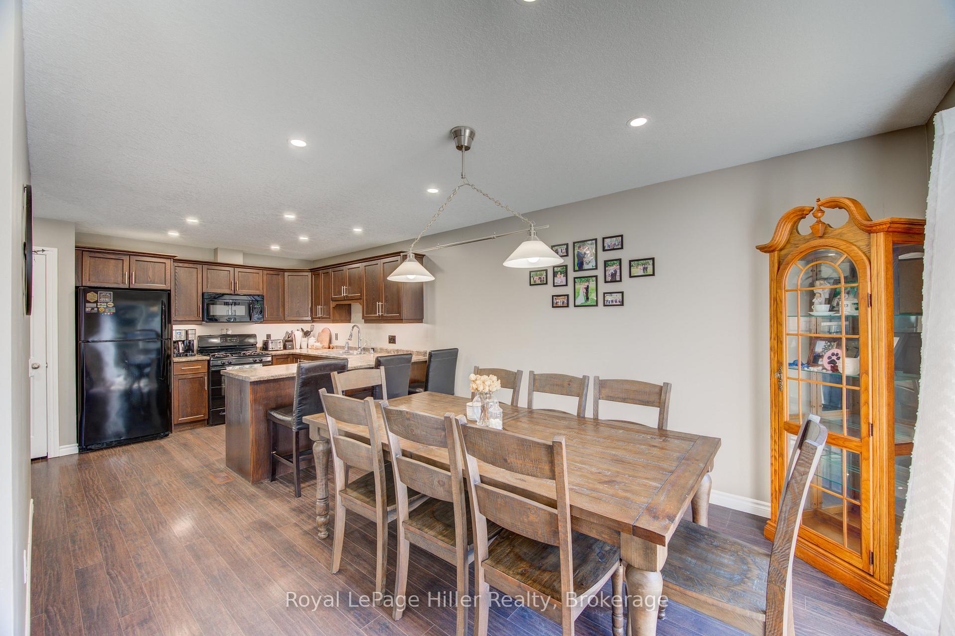 Photo 11 of 231 Southvale Road, St. Marys — HOMEH