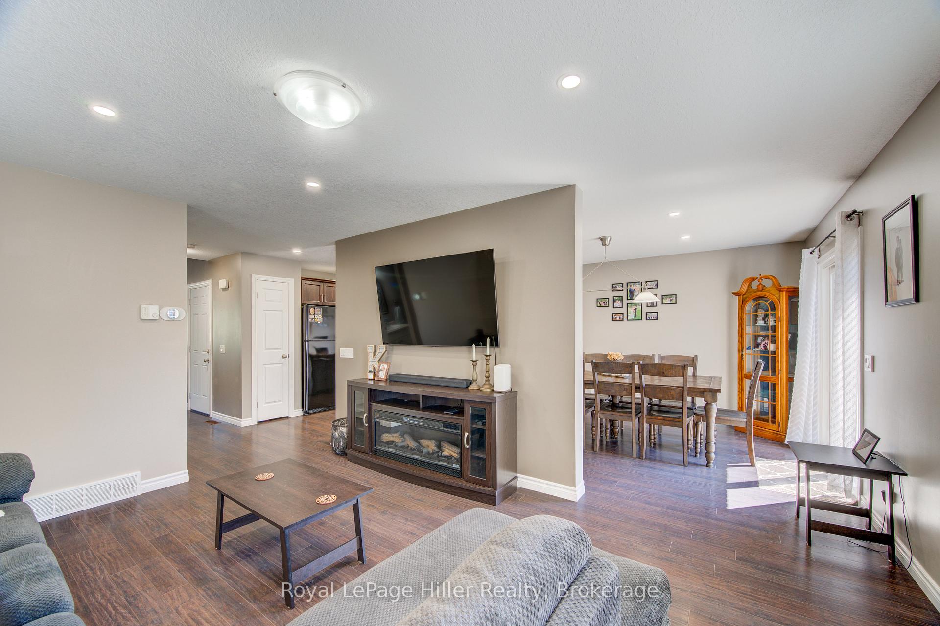 Photo 12 of 231 Southvale Road, St. Marys — HOMEH