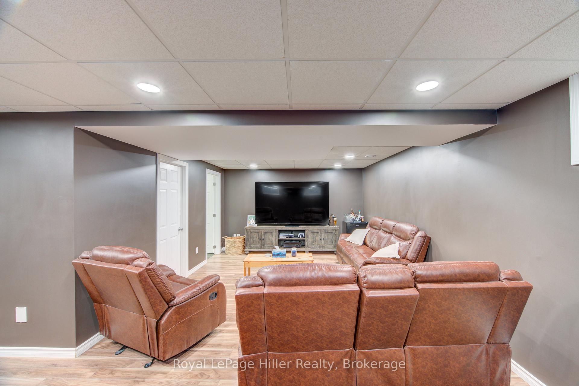 Photo 26 of 231 Southvale Road, St. Marys — HOMEH