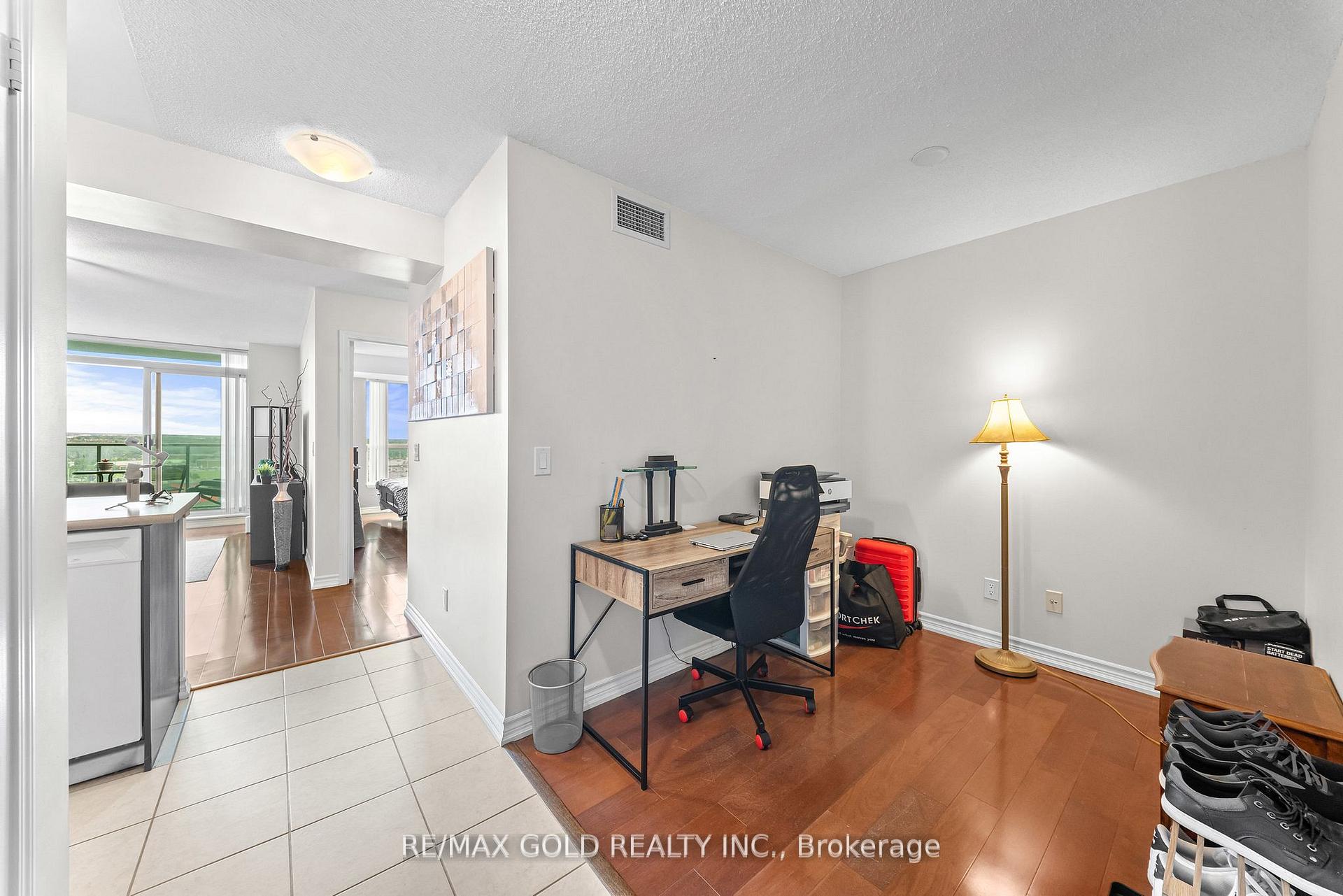Photo 6 of Unit 1502, 4889 Kimbermount Avenue, Mississauga, Central Erin Mills — HOMEH