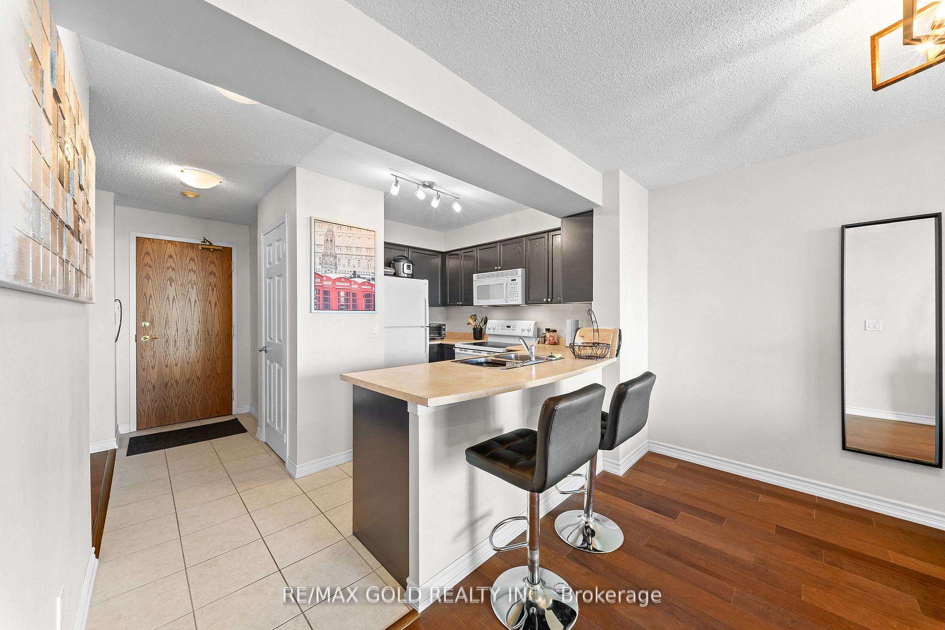 Photo 11 of Unit 1502, 4889 Kimbermount Avenue, Mississauga, Central Erin Mills — HOMEH