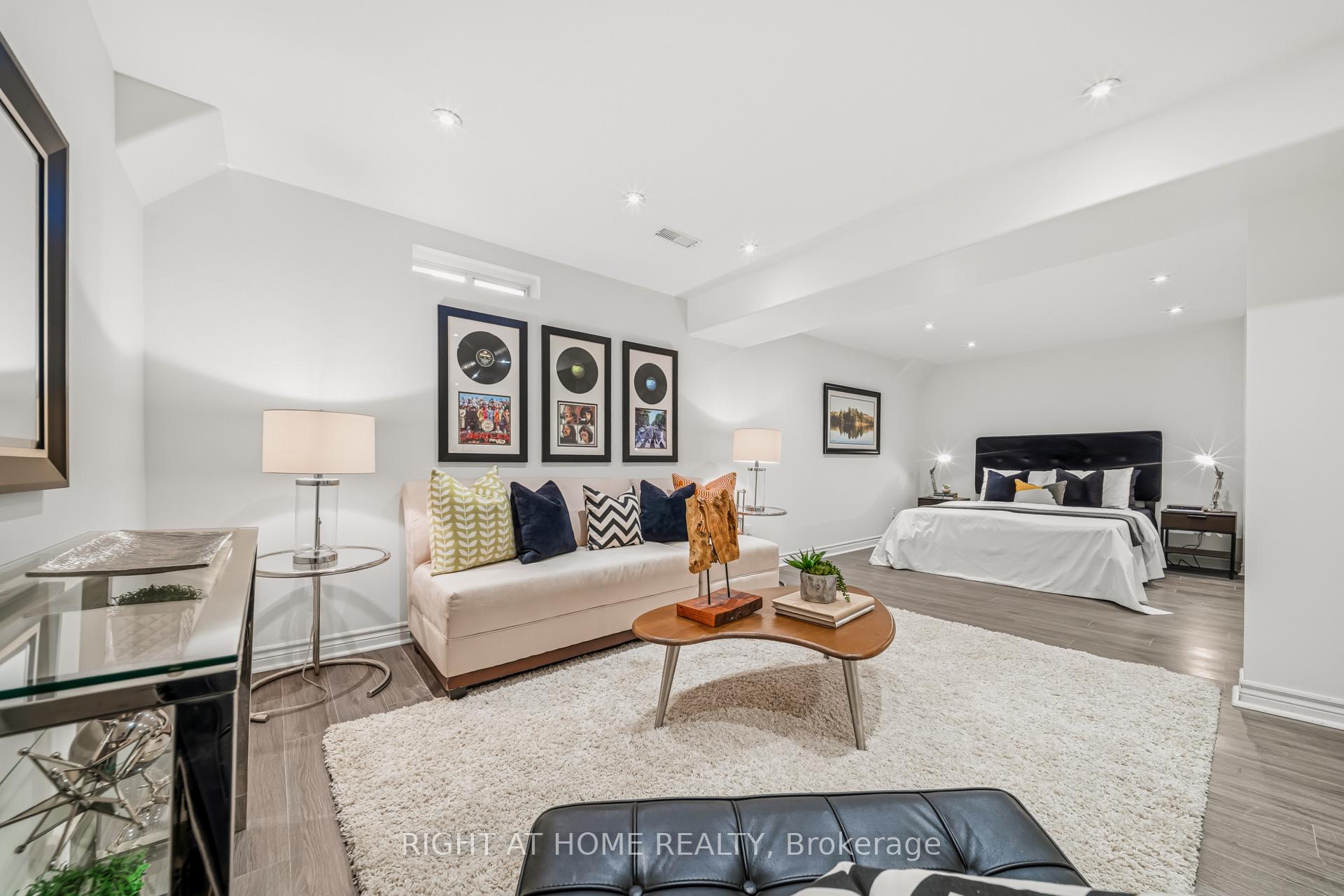 Photo 33 of Unit 19, 3079 Fifth Line W, Mississauga, Erin Mills — HOMEH