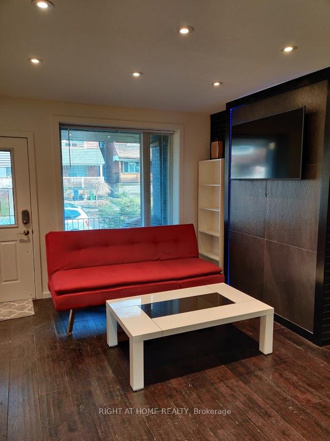 Photo 3 of Unit UPPER, 116 Atlas Avenue, Toronto, Oakwood Village — HOMEH