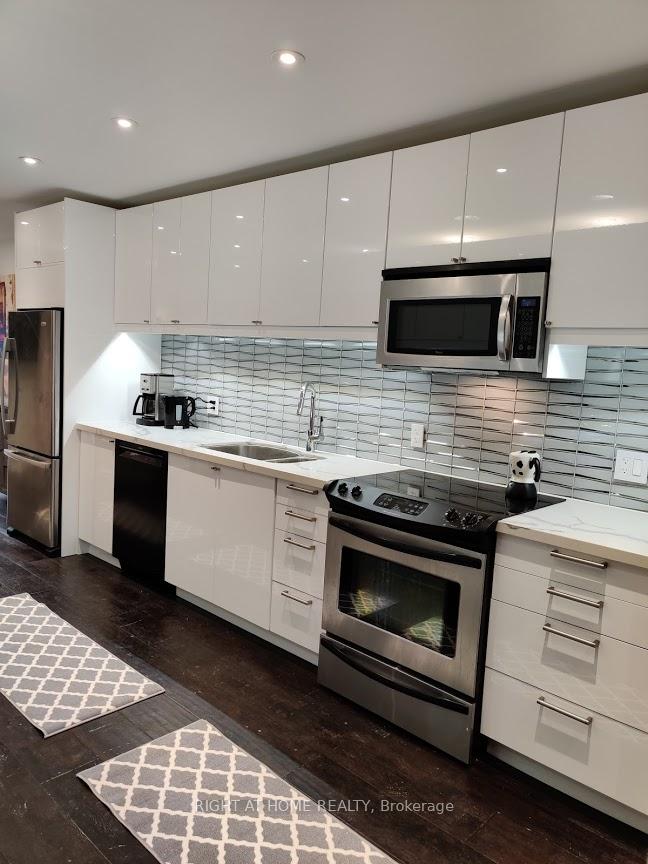 Photo 7 of Unit UPPER, 116 Atlas Avenue, Toronto, Oakwood Village — HOMEH