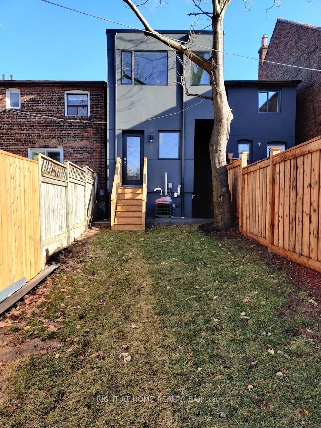 Photo 22 of Unit UPPER, 116 Atlas Avenue, Toronto, Oakwood Village — HOMEH