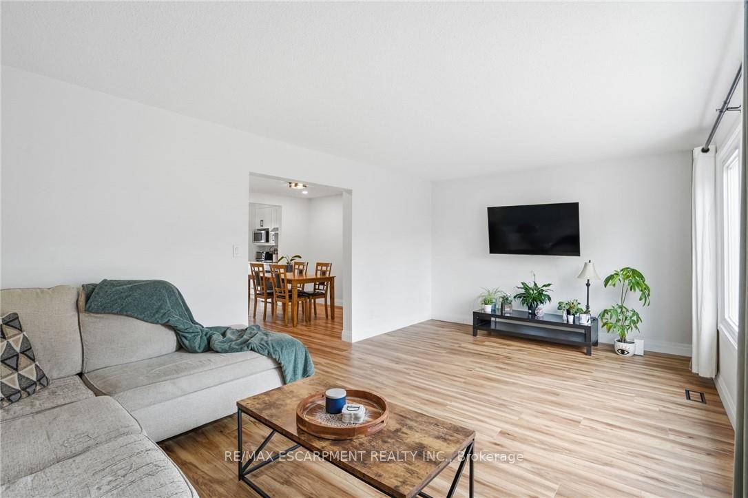 Photo 13 of Unit 61, 61 Albright Road, Hamilton, Vincent — HOMEH