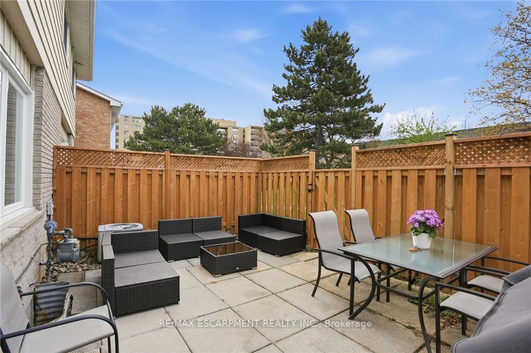 Photo 30 of Unit 61, 61 Albright Road, Hamilton, Vincent — HOMEH