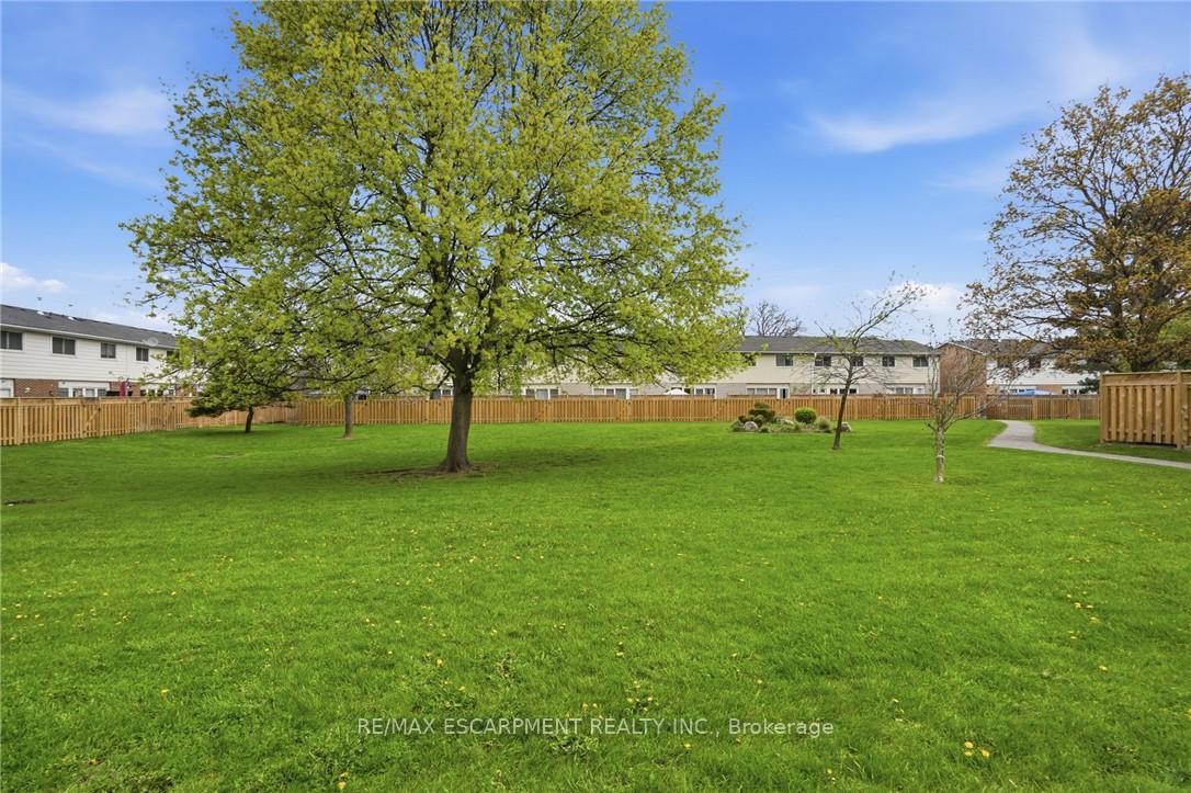 Photo 35 of Unit 61, 61 Albright Road, Hamilton, Vincent — HOMEH