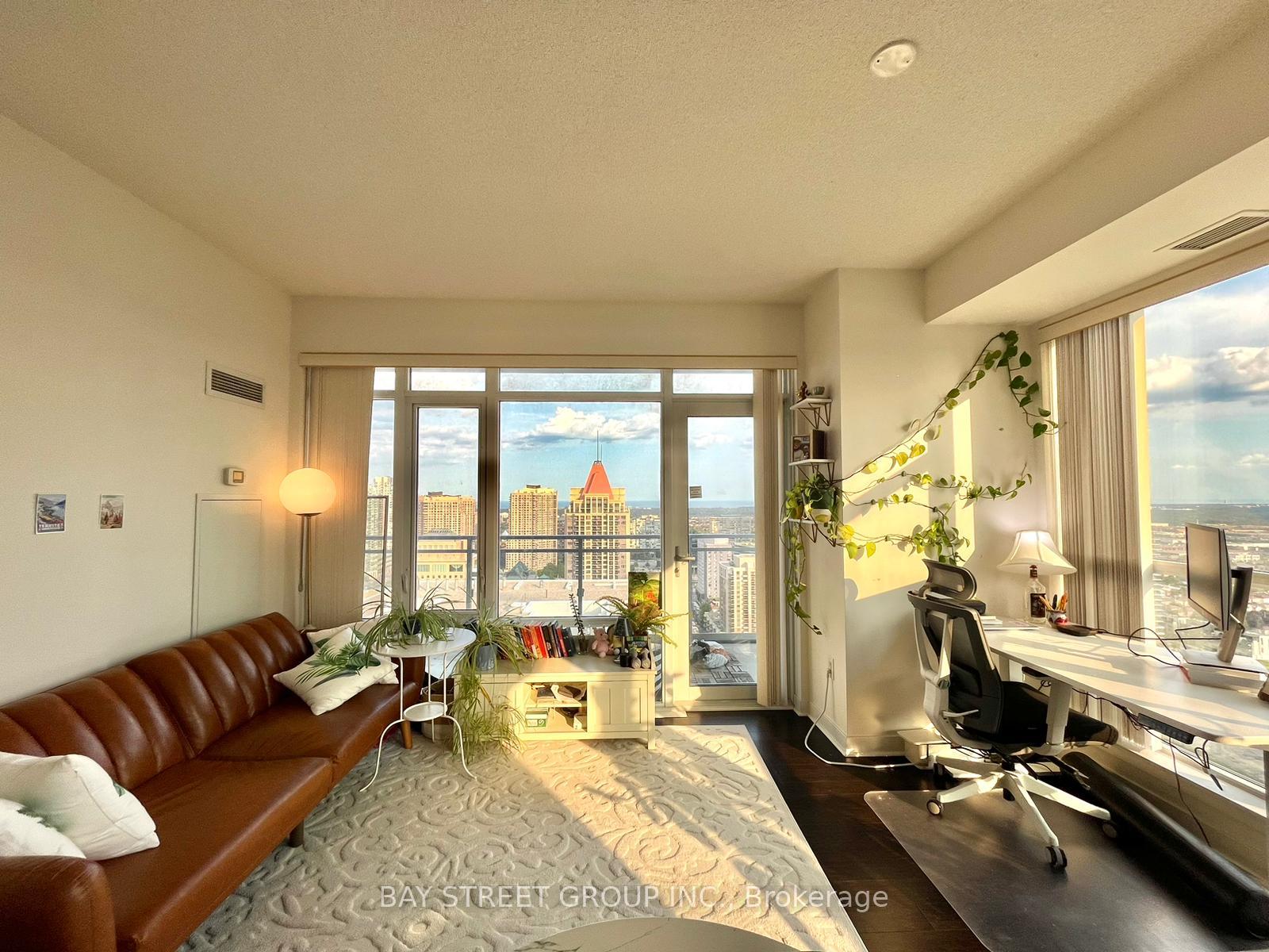 Photo 6 of Unit 2905, 360 Square One Drive, Mississauga, City Centre — HOMEH