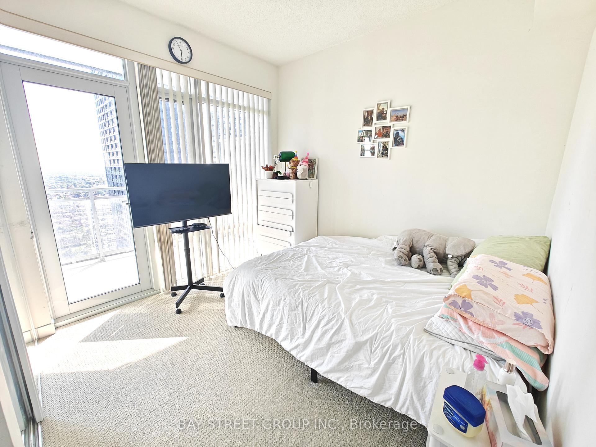 Photo 12 of Unit 2905, 360 Square One Drive, Mississauga, City Centre — HOMEH