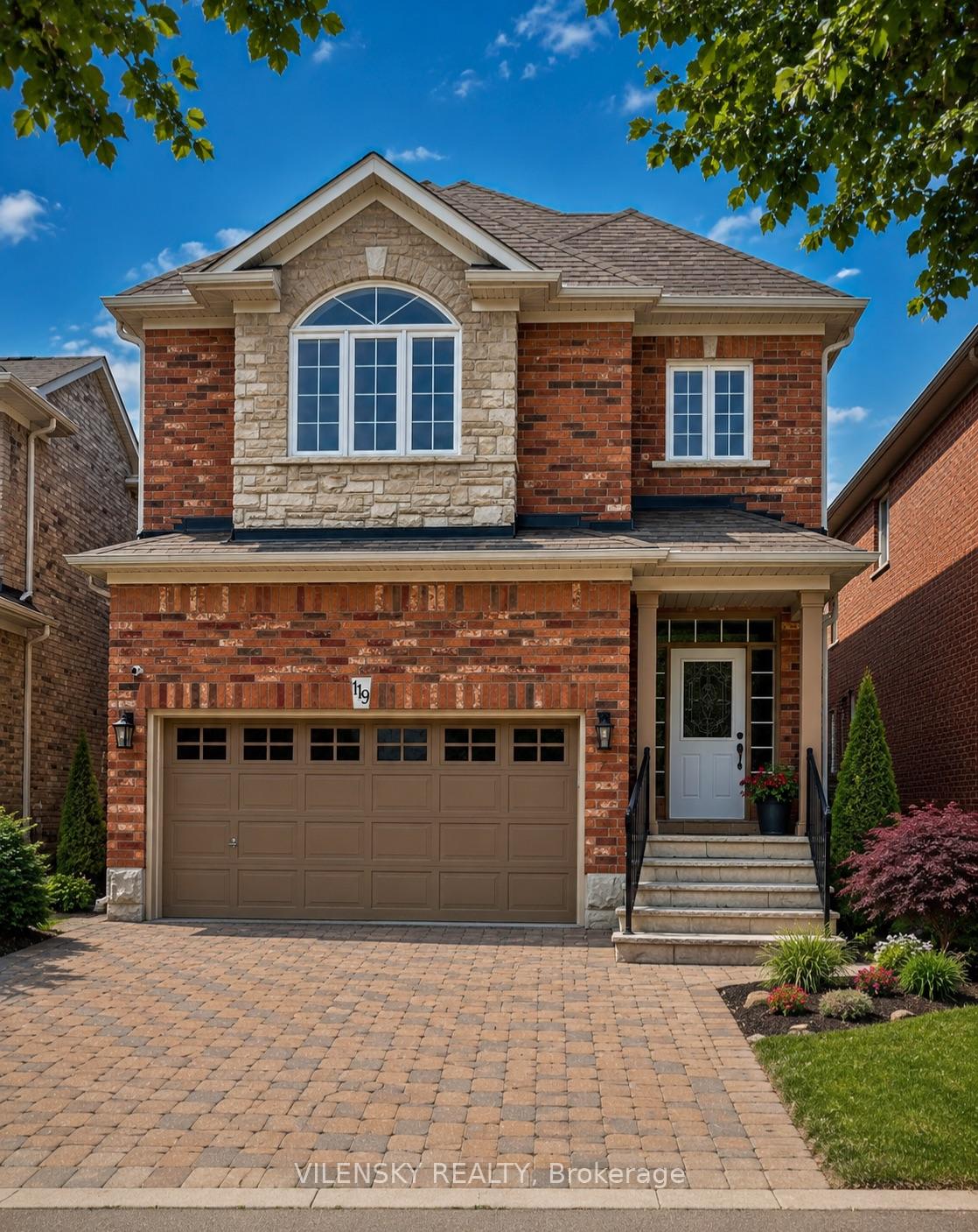 Photo 1 of Unit (Bsmt), 119 Serene Way, Vaughan, Patterson — HOMEH