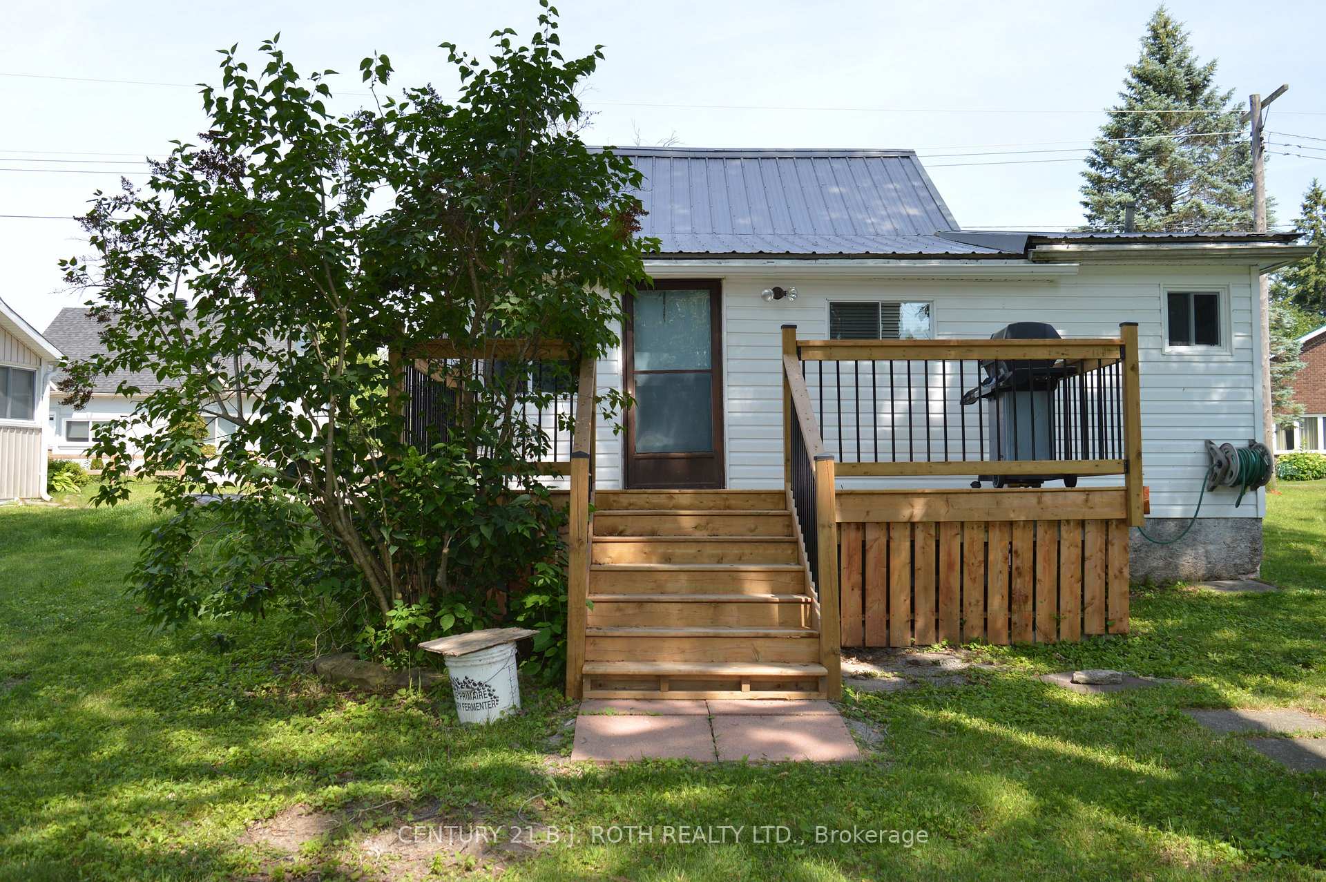 Photo 15 of 9 Ridge Avenue, Ramara, Rural Ramara — HOMEH