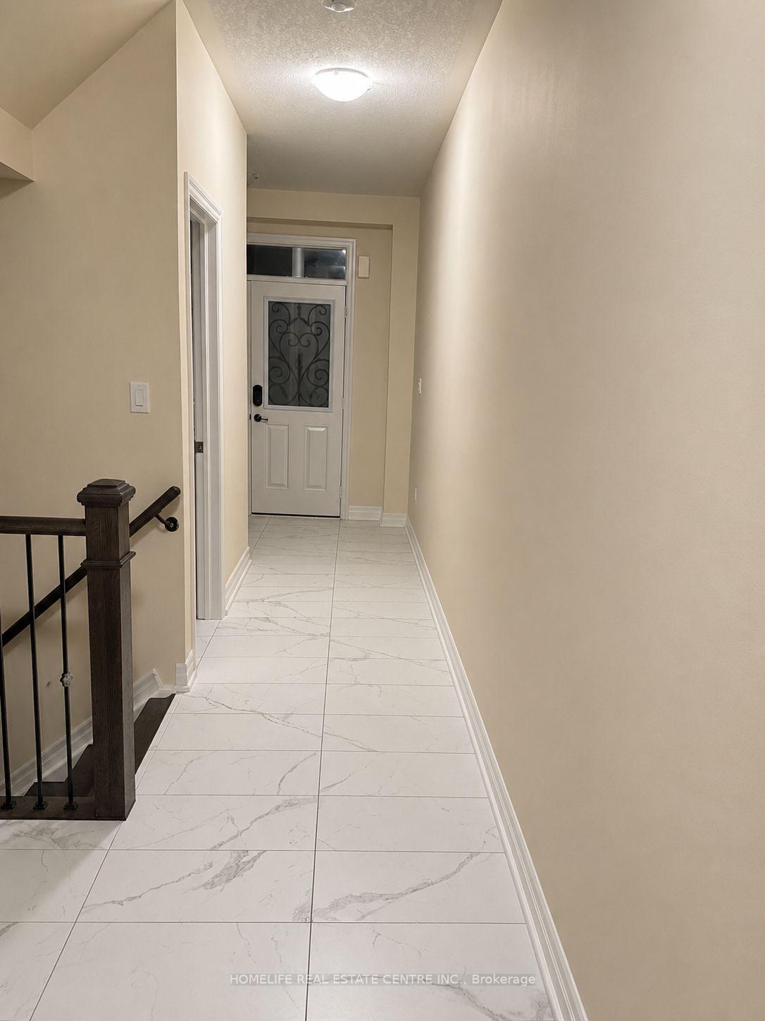 Photo 2 of 4492 Eclipse Way, Niagara Falls, Lyons Creek — HOMEH
