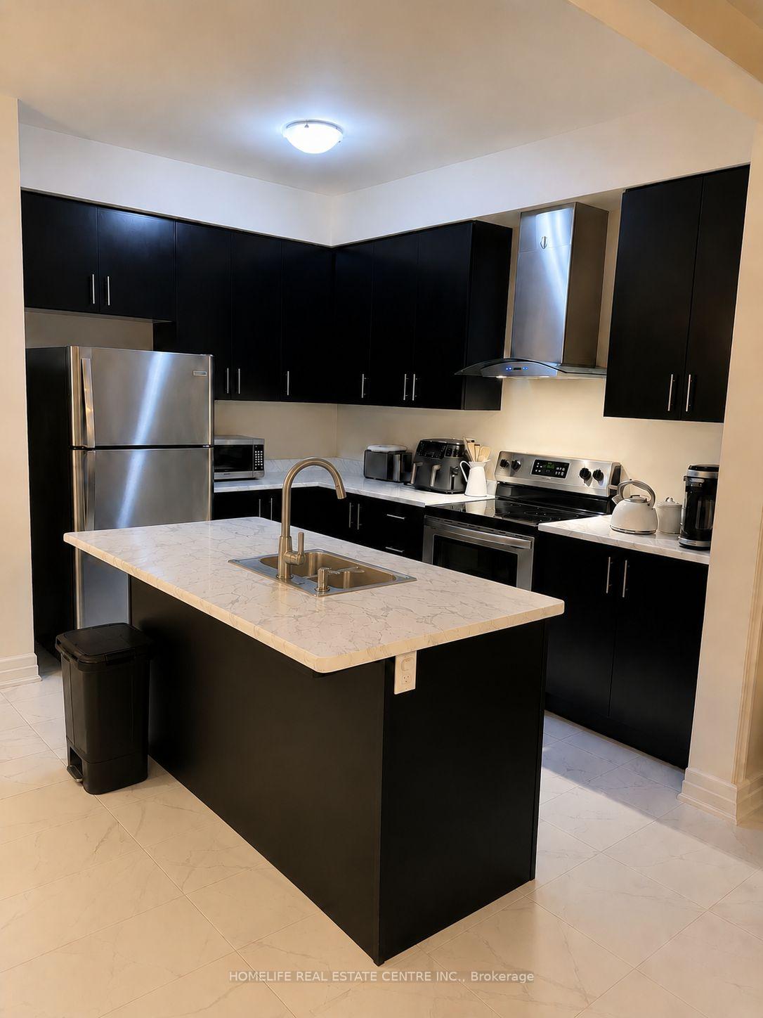 Photo 4 of 4492 Eclipse Way, Niagara Falls, Lyons Creek — HOMEH