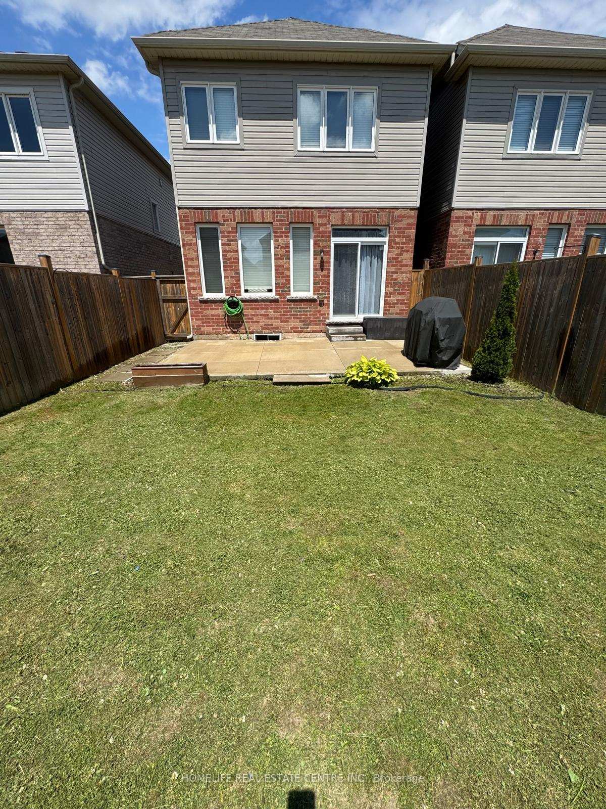 Photo 16 of 4492 Eclipse Way, Niagara Falls, Lyons Creek — HOMEH