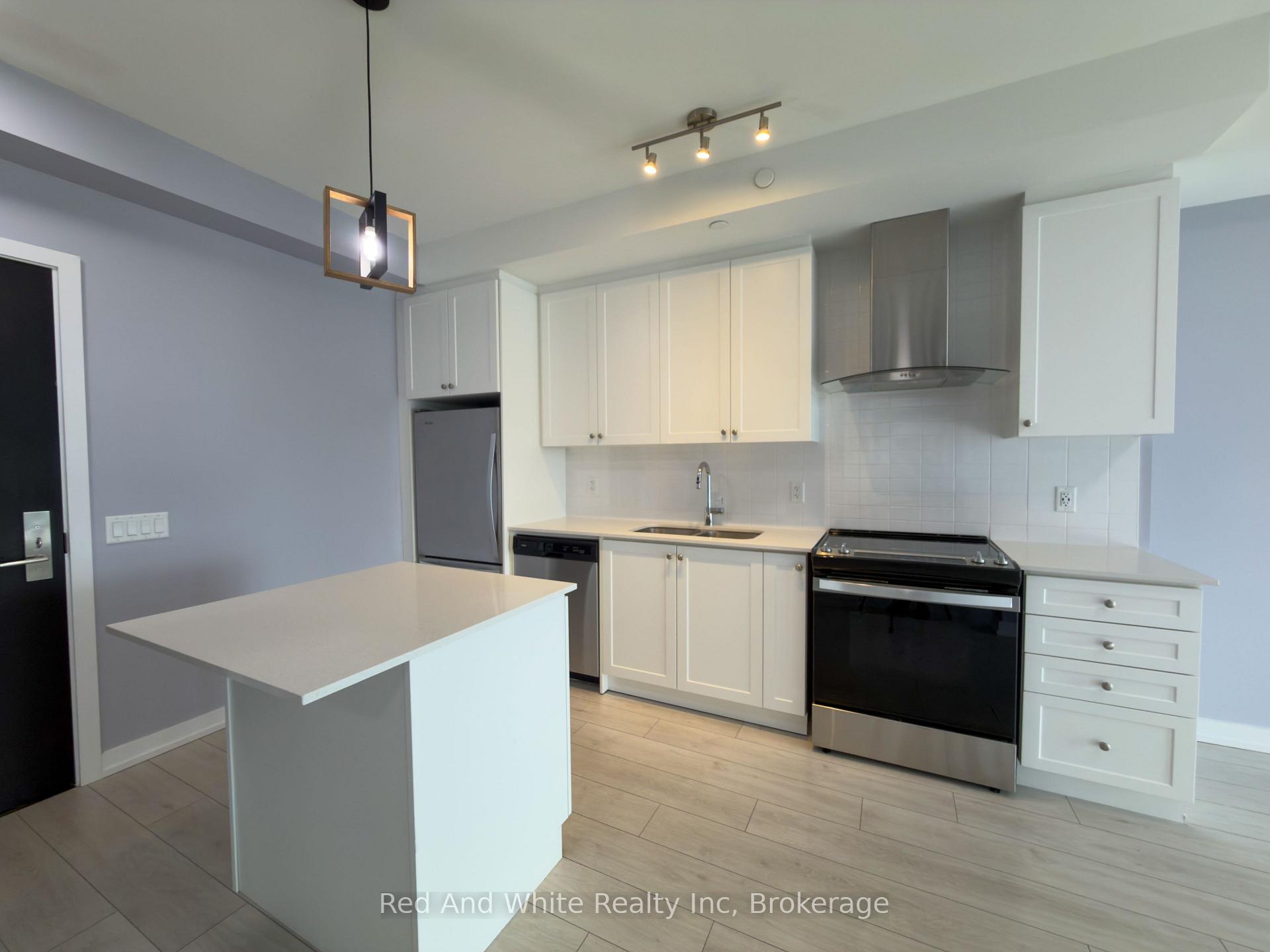 Photo 10 of Unit 1406, 55 Duke Street W, Kitchener, City Commercial Core — HOMEH