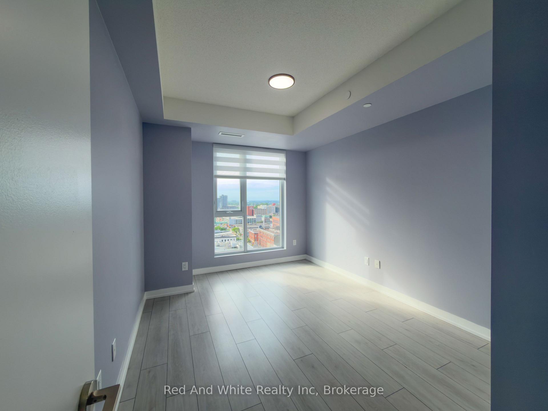 Photo 13 of Unit 1406, 55 Duke Street W, Kitchener, City Commercial Core — HOMEH