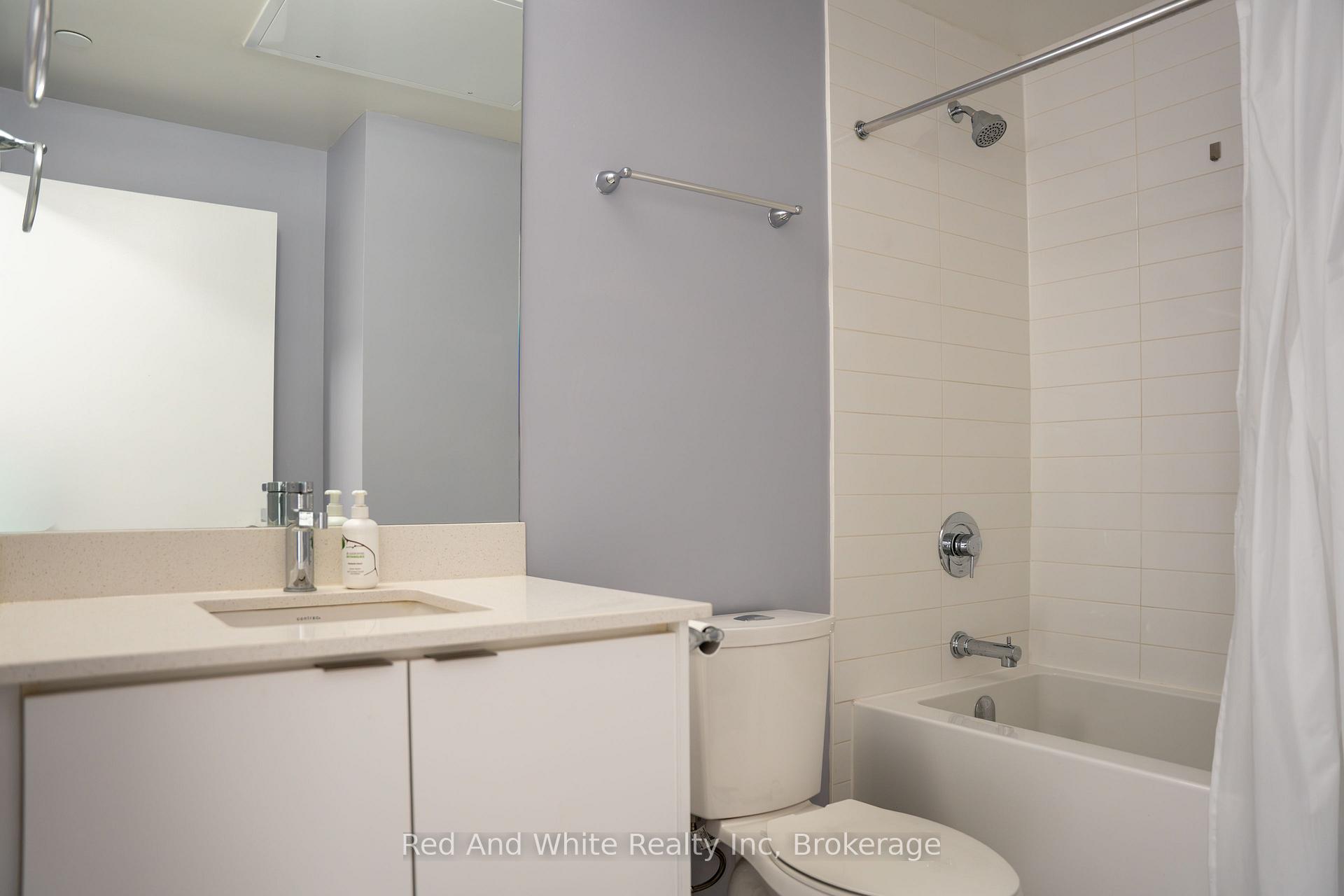 Photo 15 of Unit 1406, 55 Duke Street W, Kitchener, City Commercial Core — HOMEH