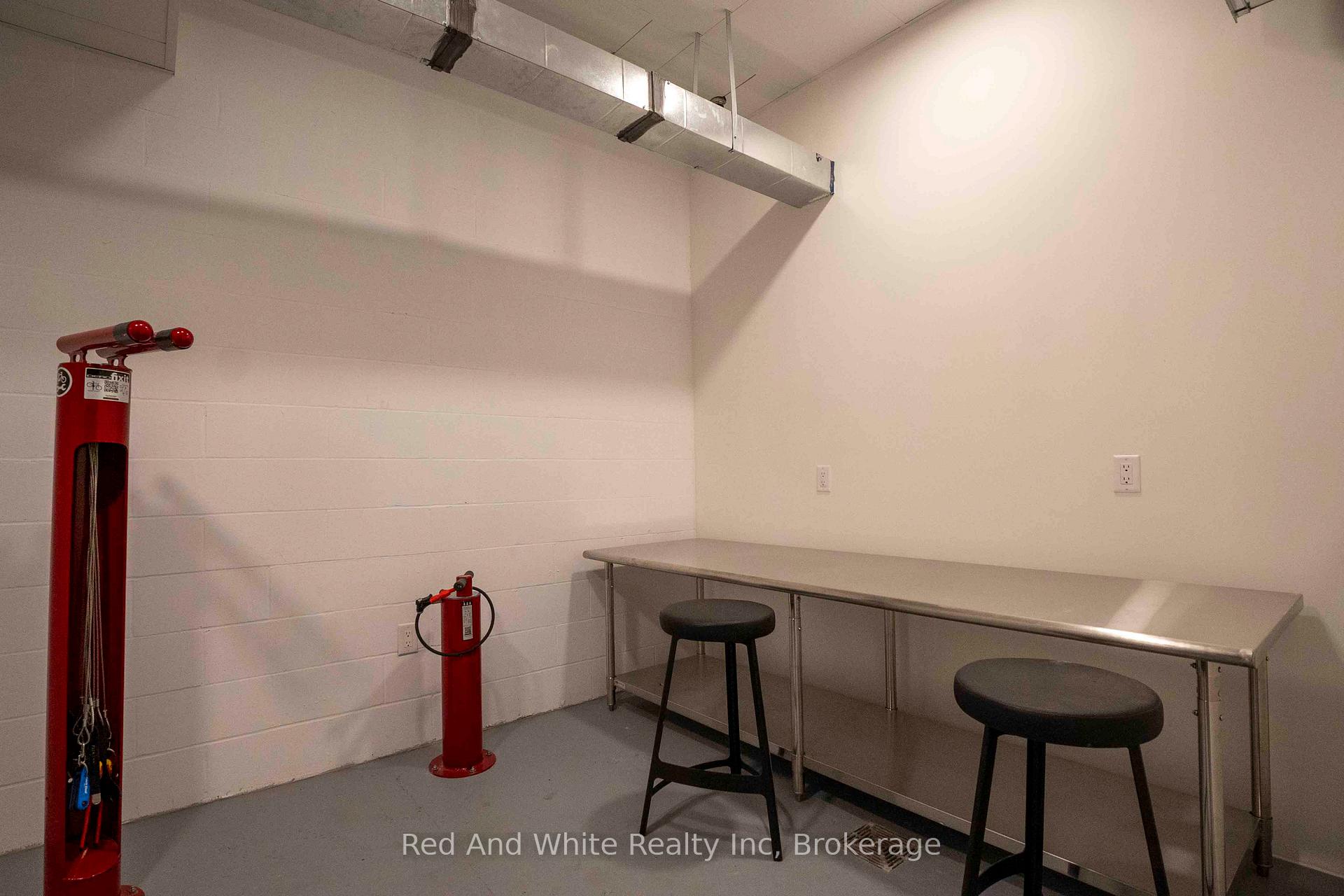 Photo 39 of Unit 1406, 55 Duke Street W, Kitchener, City Commercial Core — HOMEH