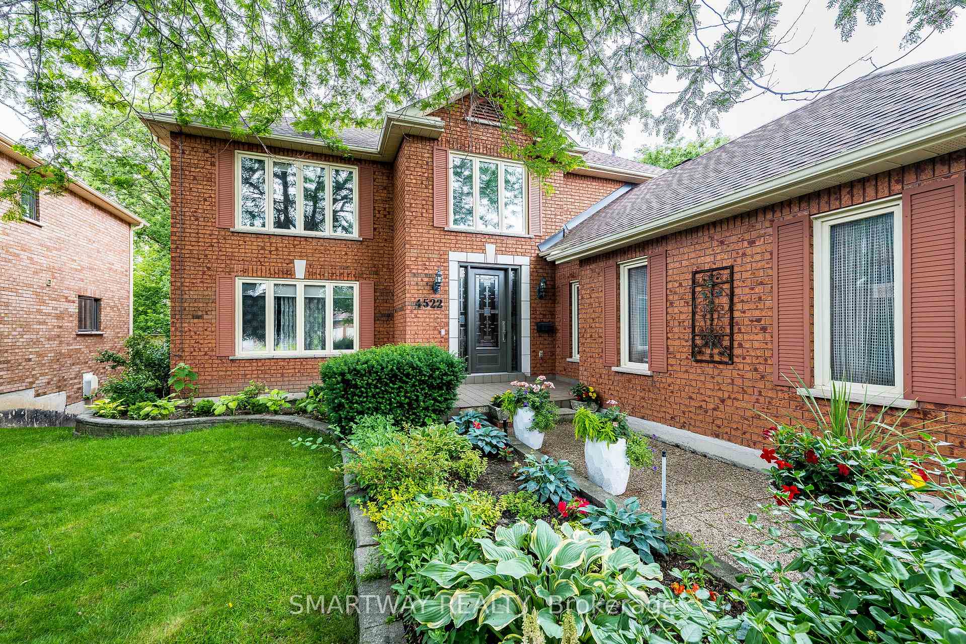 Photo 3 of 4522 Badminton Drive, Mississauga, Central Erin Mills — HOMEH