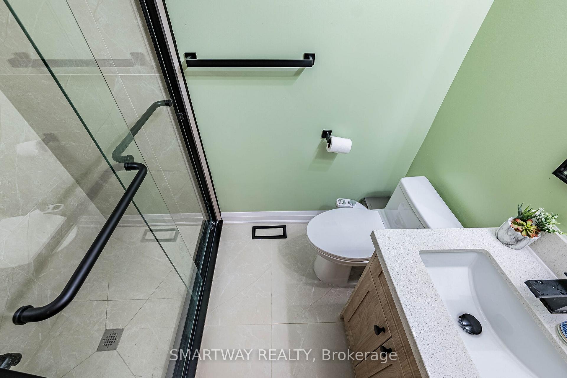 Photo 8 of 4522 Badminton Drive, Mississauga, Central Erin Mills — HOMEH