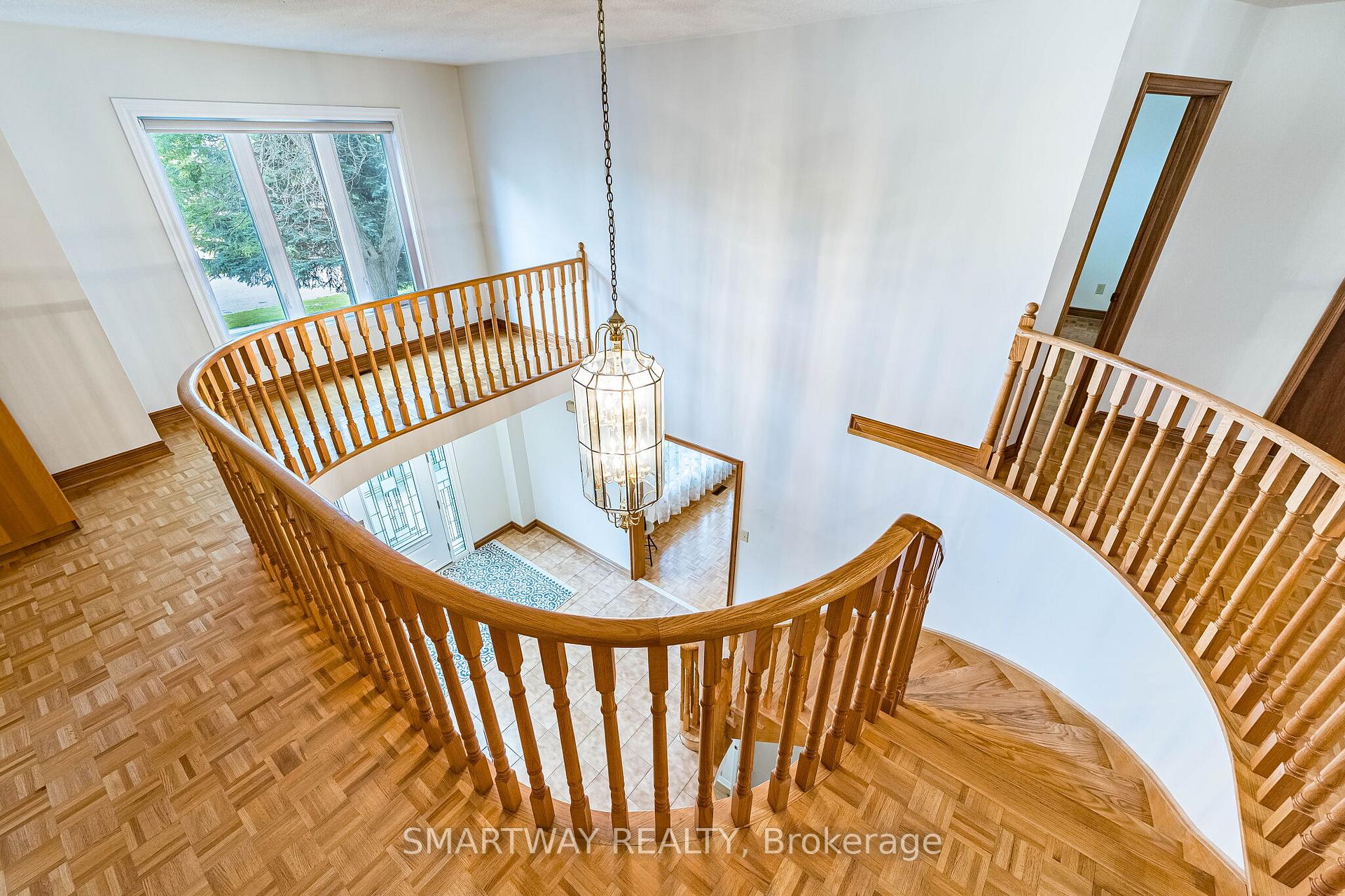 Photo 18 of 4522 Badminton Drive, Mississauga, Central Erin Mills — HOMEH